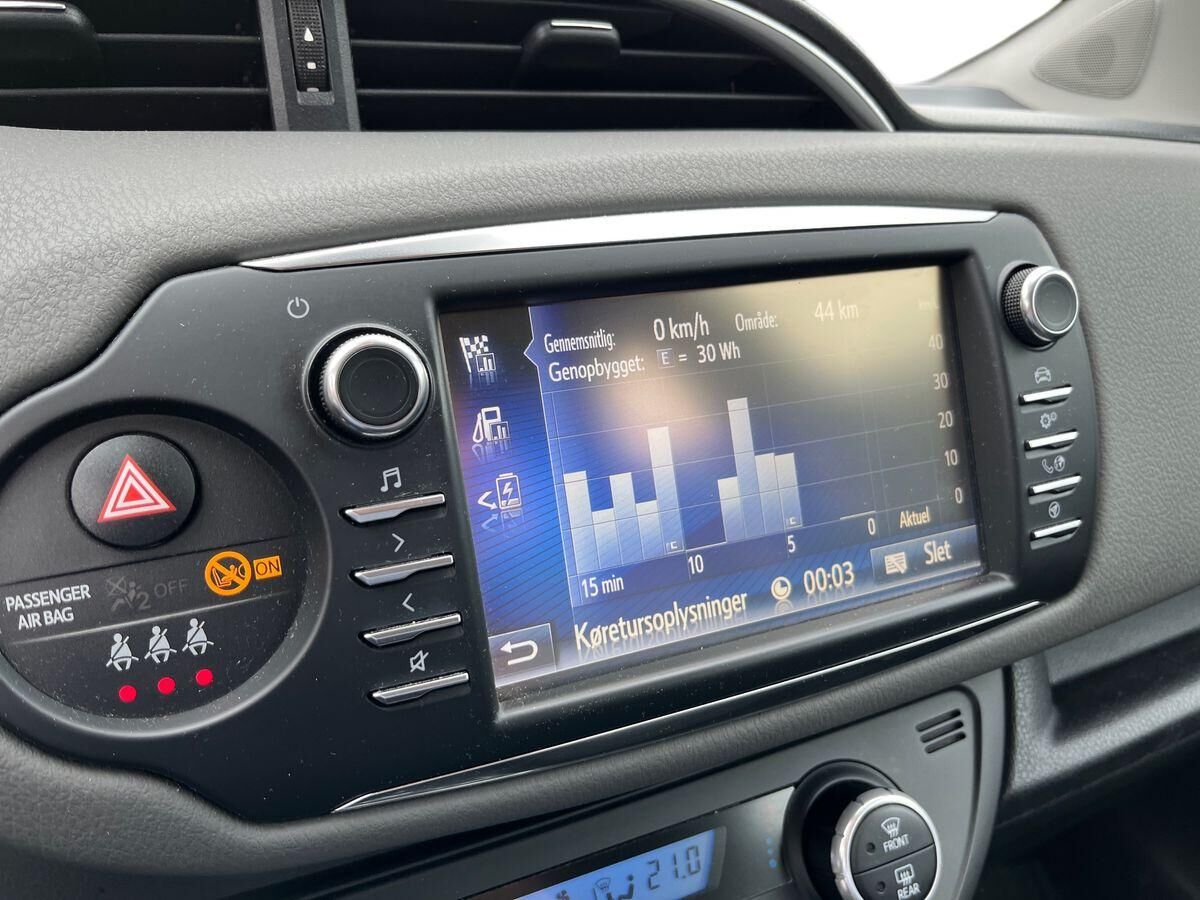 Billede af Toyota Yaris 1,5 Hybrid H2 E-CVT 100HK 5d Trinl. Gear