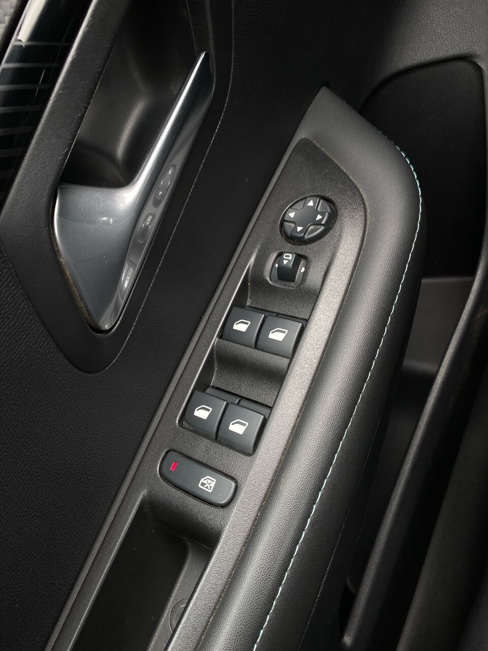 Billede af Peugeot 208 1,5 BlueHDi Allure Sky 102HK 5d 6g