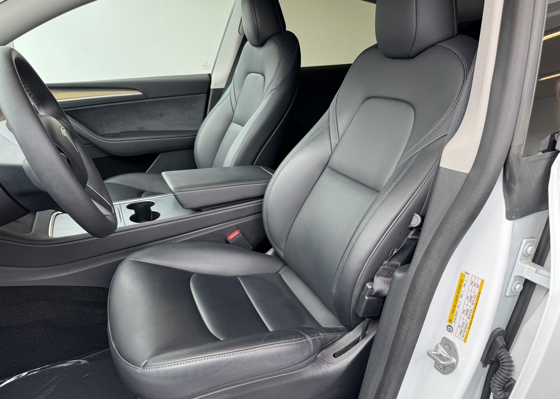 Billede af Tesla Model Y EL RWD 299HK 5d Aut.