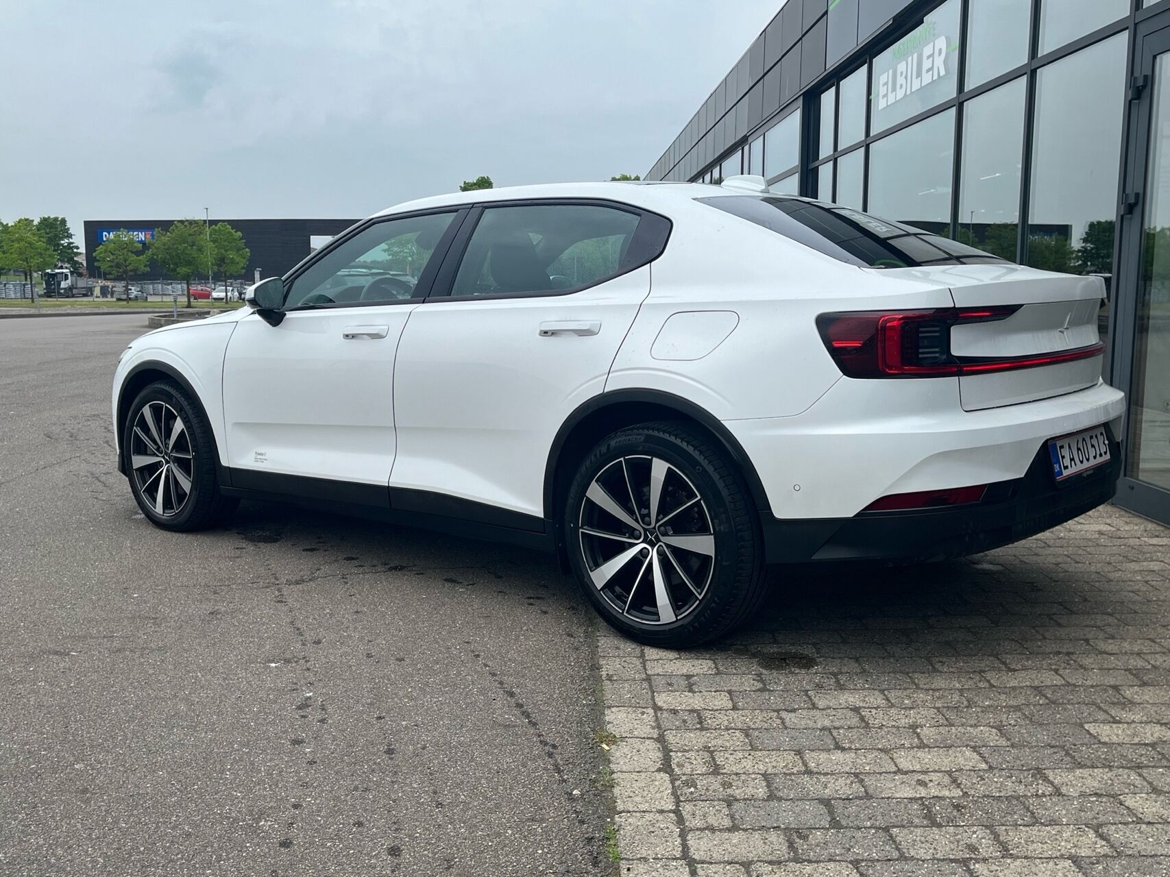 Billede af Polestar 2 EL Long range Single motor Plus 231HK 5d Aut.