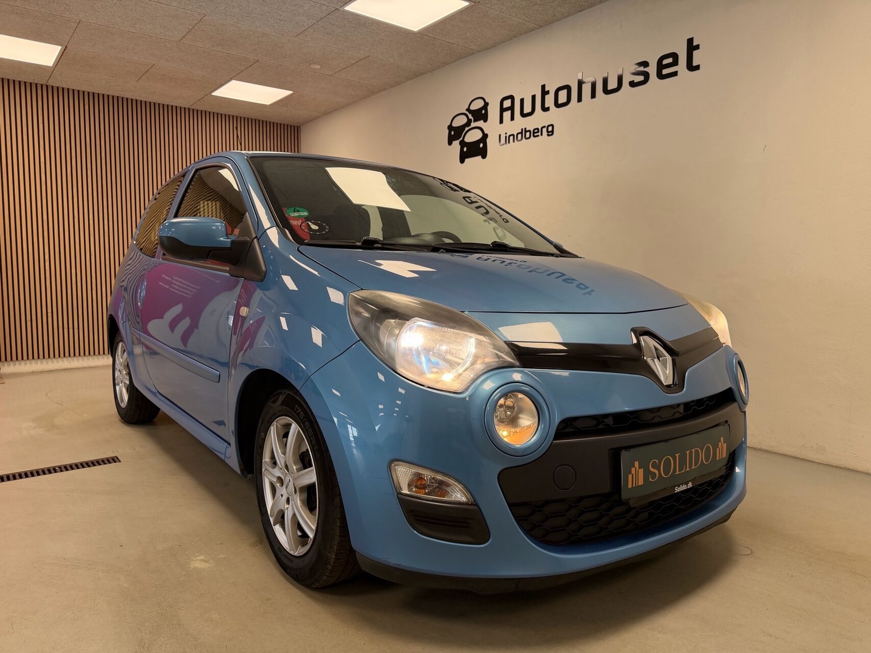 Billede af Renault Twingo 1,2 16V Authentique 75HK 3d