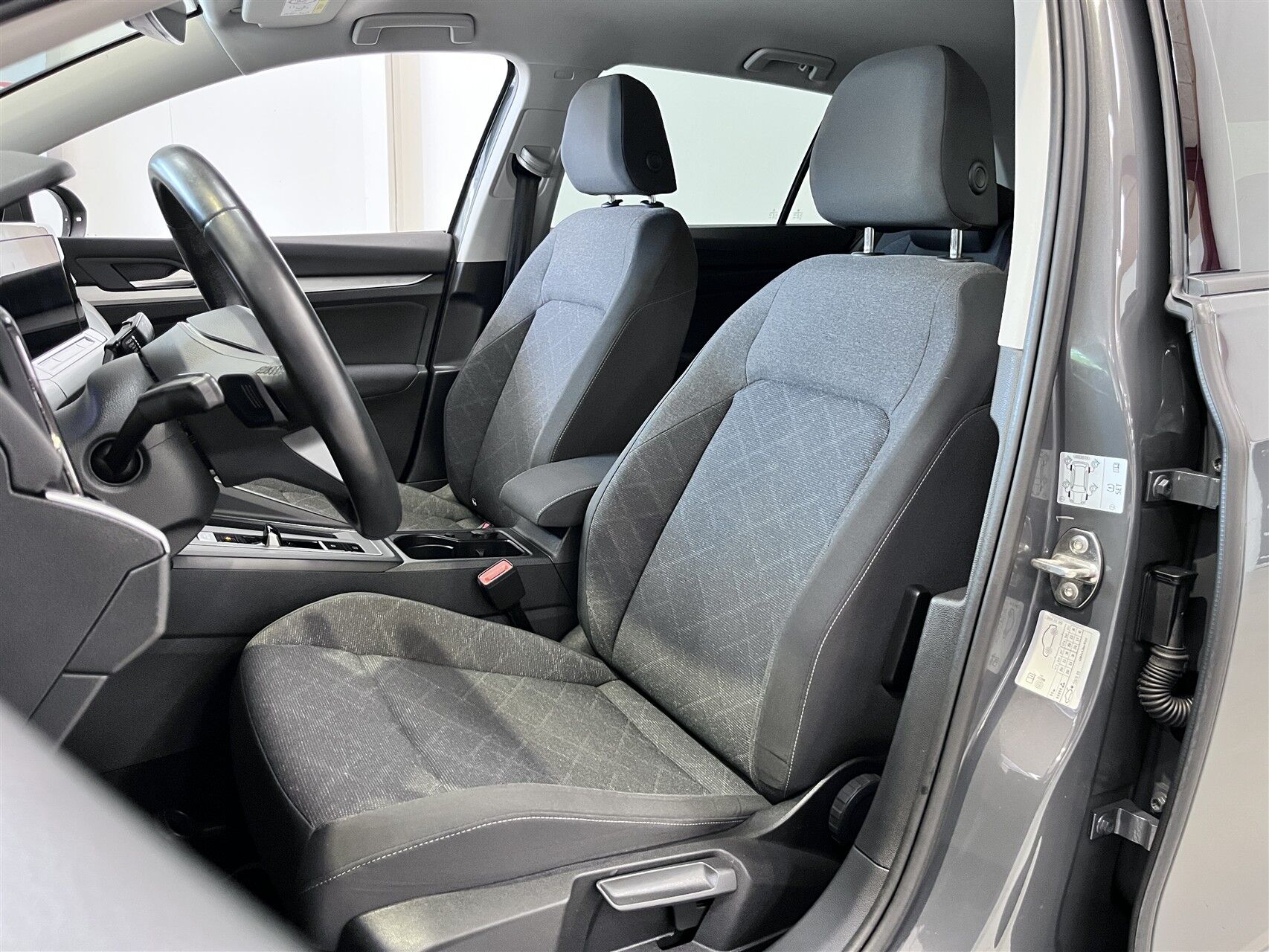 Billede af VW Golf Variant 1,5 eTSI  Mild hybrid Life DSG 130HK Stc 7g Aut.