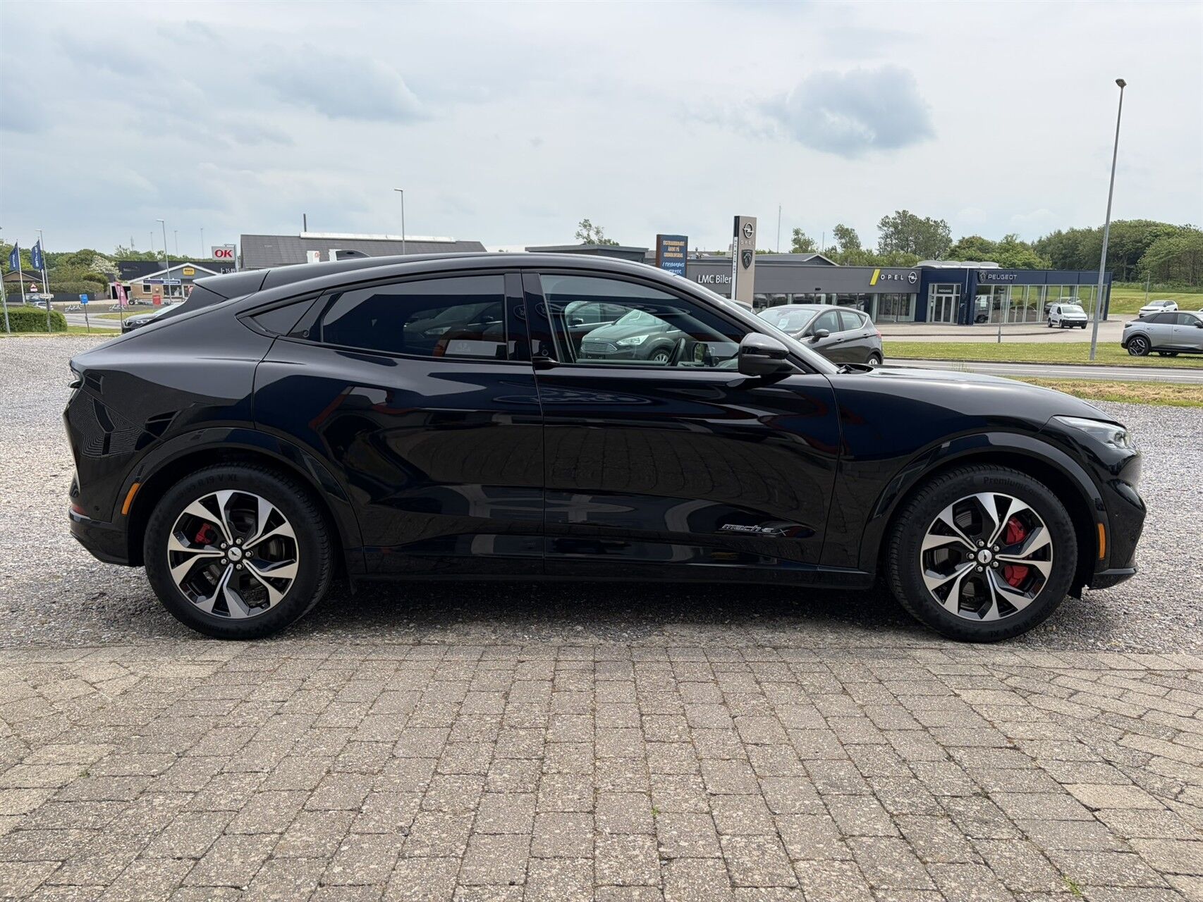 Billede af Ford Mustang Mach-E EL UR Premium 294HK 5d Aut.