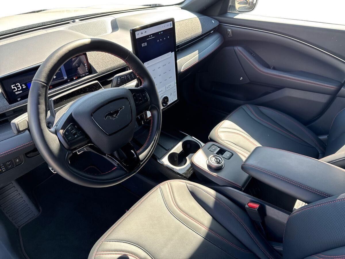 Billede af Ford Mustang Mach-E EL UR Premium 294HK 5d Aut.