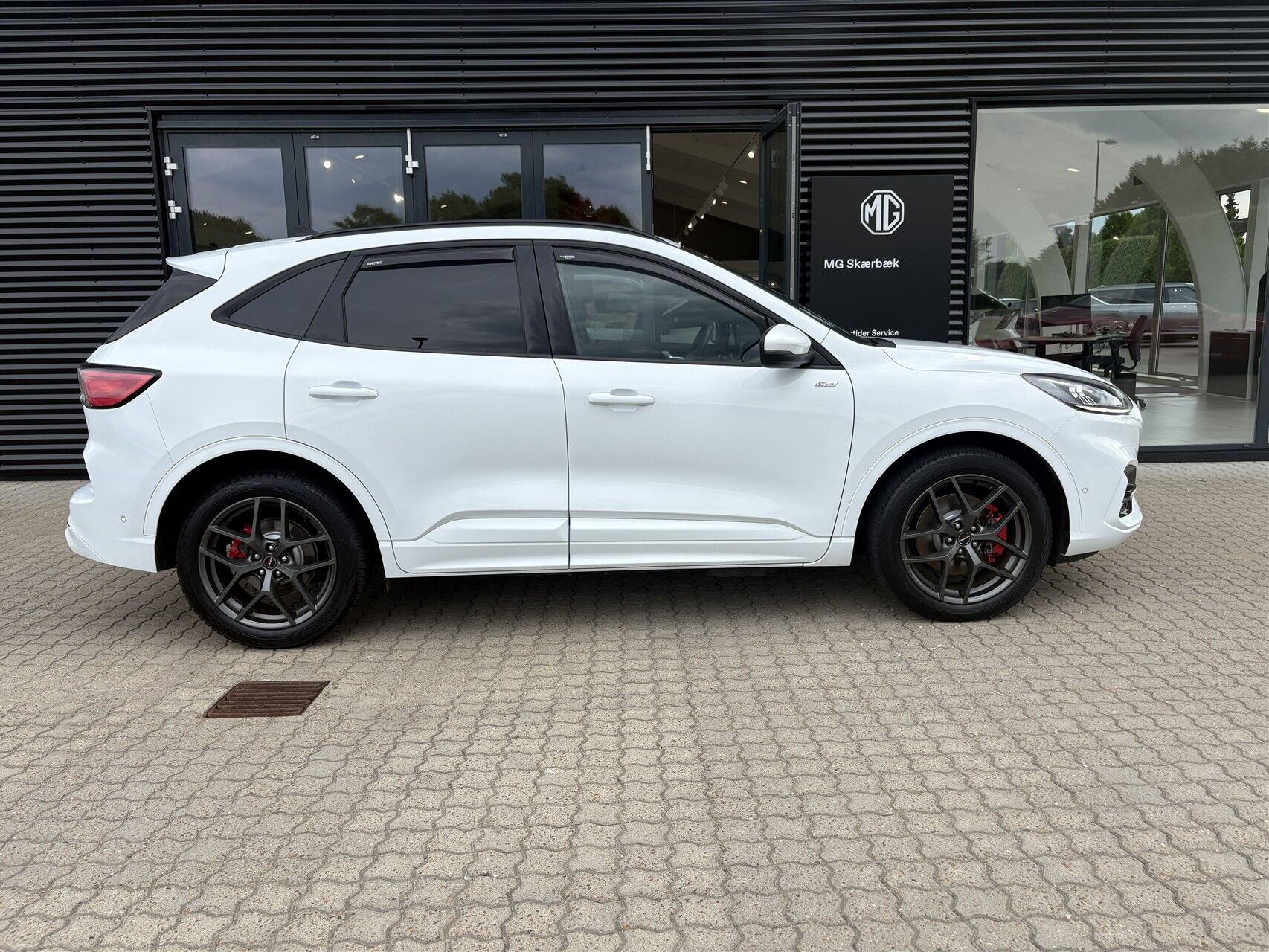 Billede af Ford Kuga 2,5 Plugin-hybrid ST-Line CVT 225HK 5d Trinl. Gear