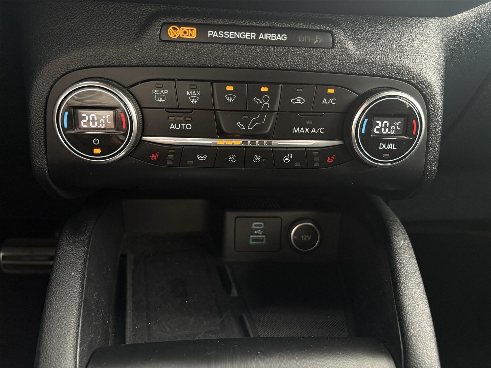 Billede af Ford Kuga 2,5 Plugin-hybrid ST-Line CVT 225HK 5d Trinl. Gear