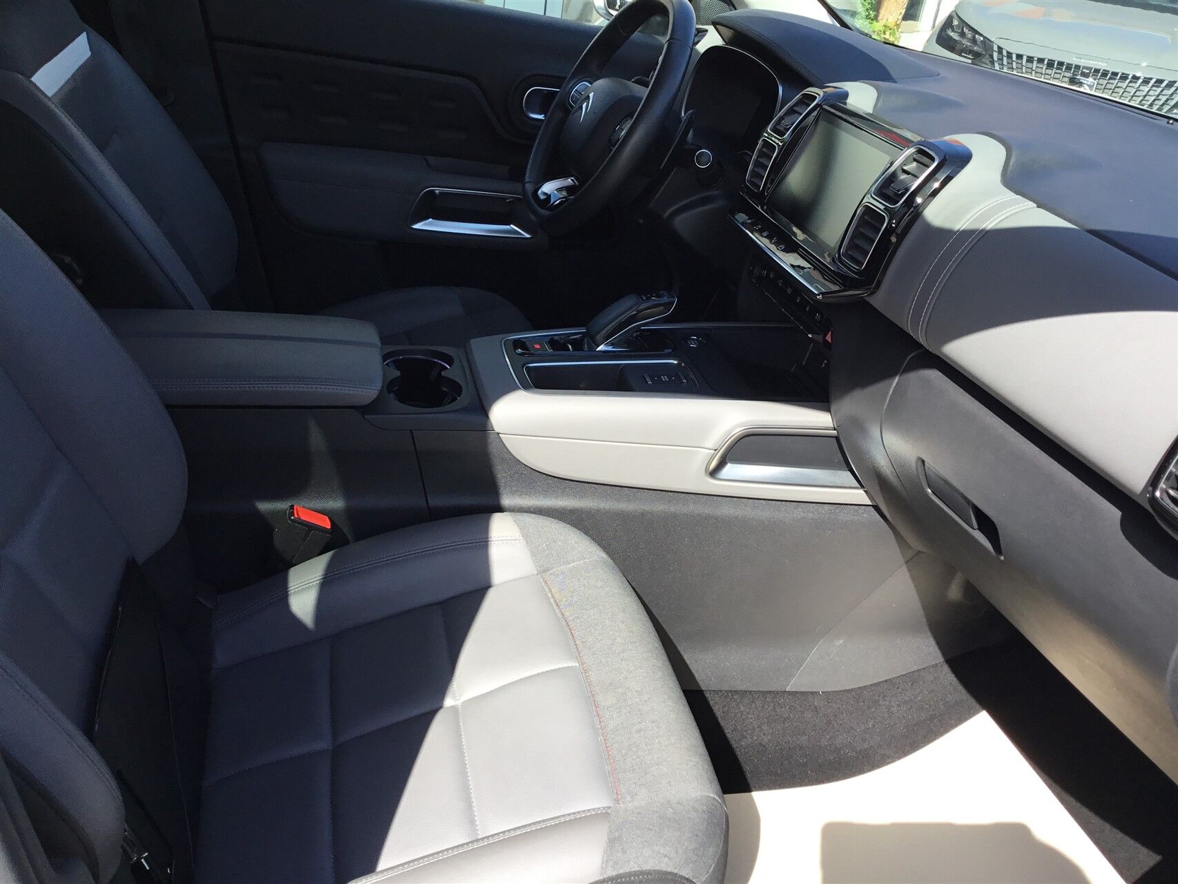 Billede af Citroën C5 Aircross 1,6 Plugin-hybrid Shine Sport EAT8 225HK 5d 8g Aut.