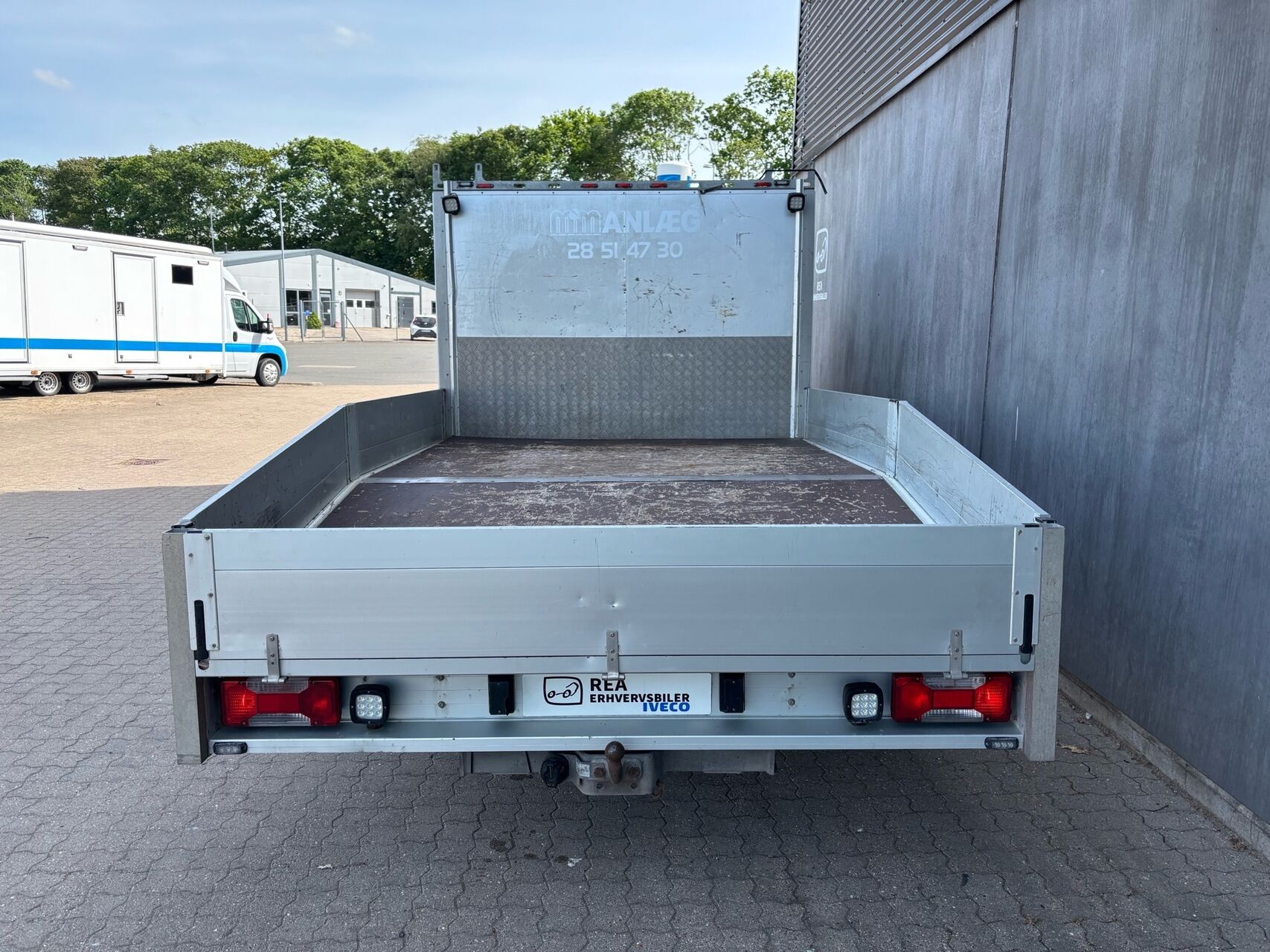 Billede af Iveco Daily 35C18 3750mm 3,0 D Hi-Matic 180HK DobKab 8g Aut.