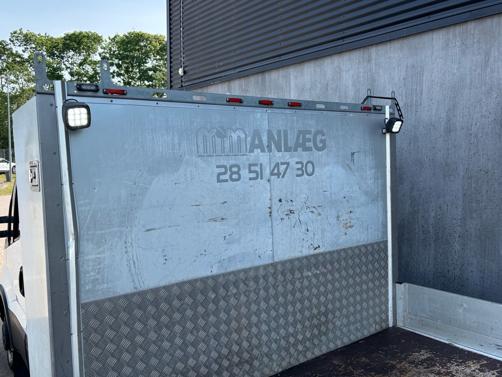 Billede af Iveco Daily 35C18 3750mm 3,0 D Hi-Matic 180HK DobKab 8g Aut.