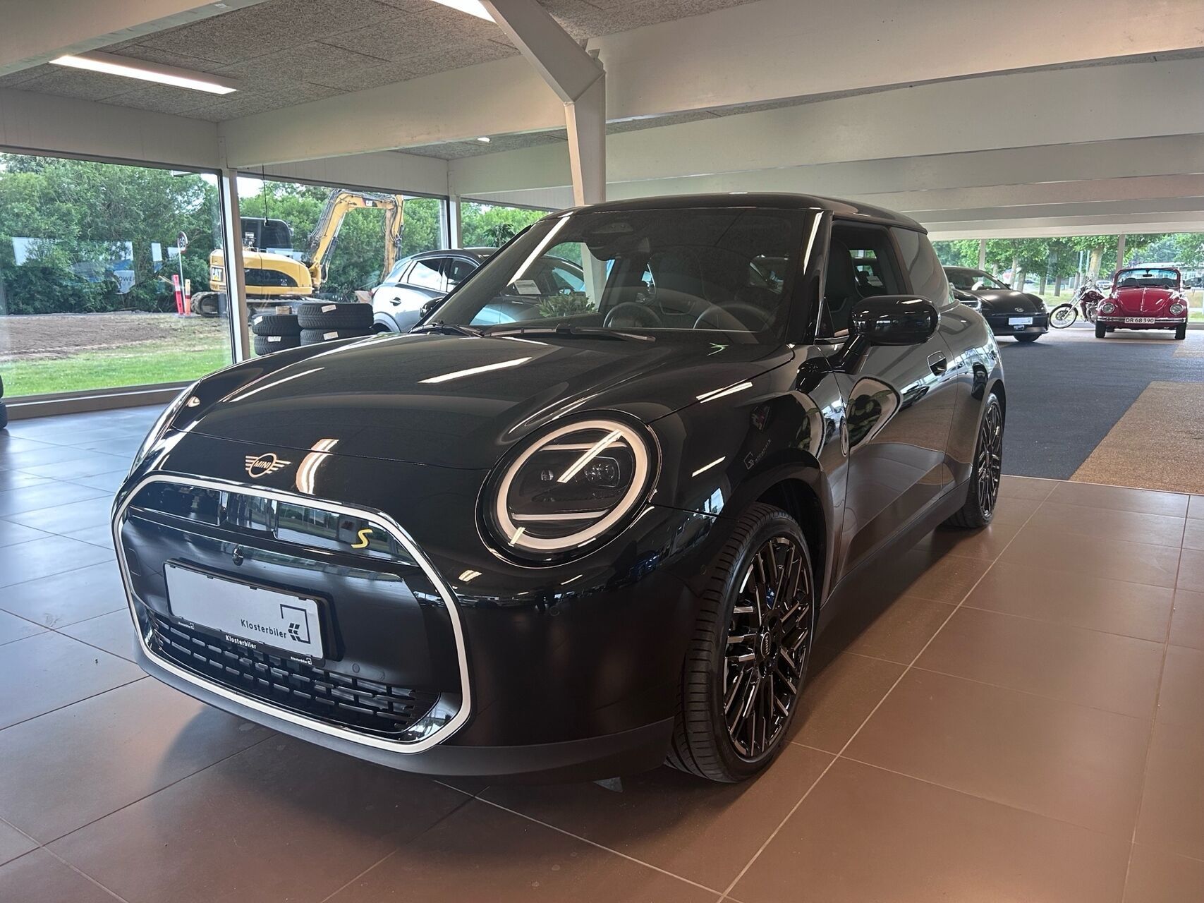 Billede af Mini Cooper SE EL Favoured Trim Option Level XL 218HK 3d Aut.
