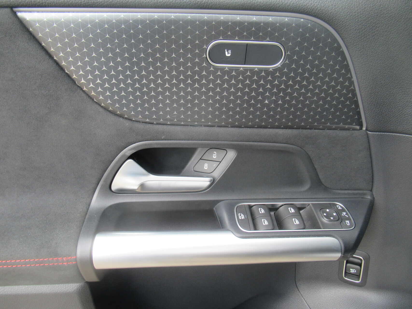 Billede af Mercedes-Benz EQA 250+ EL AMG Advance Plus 190HK 5d Aut.