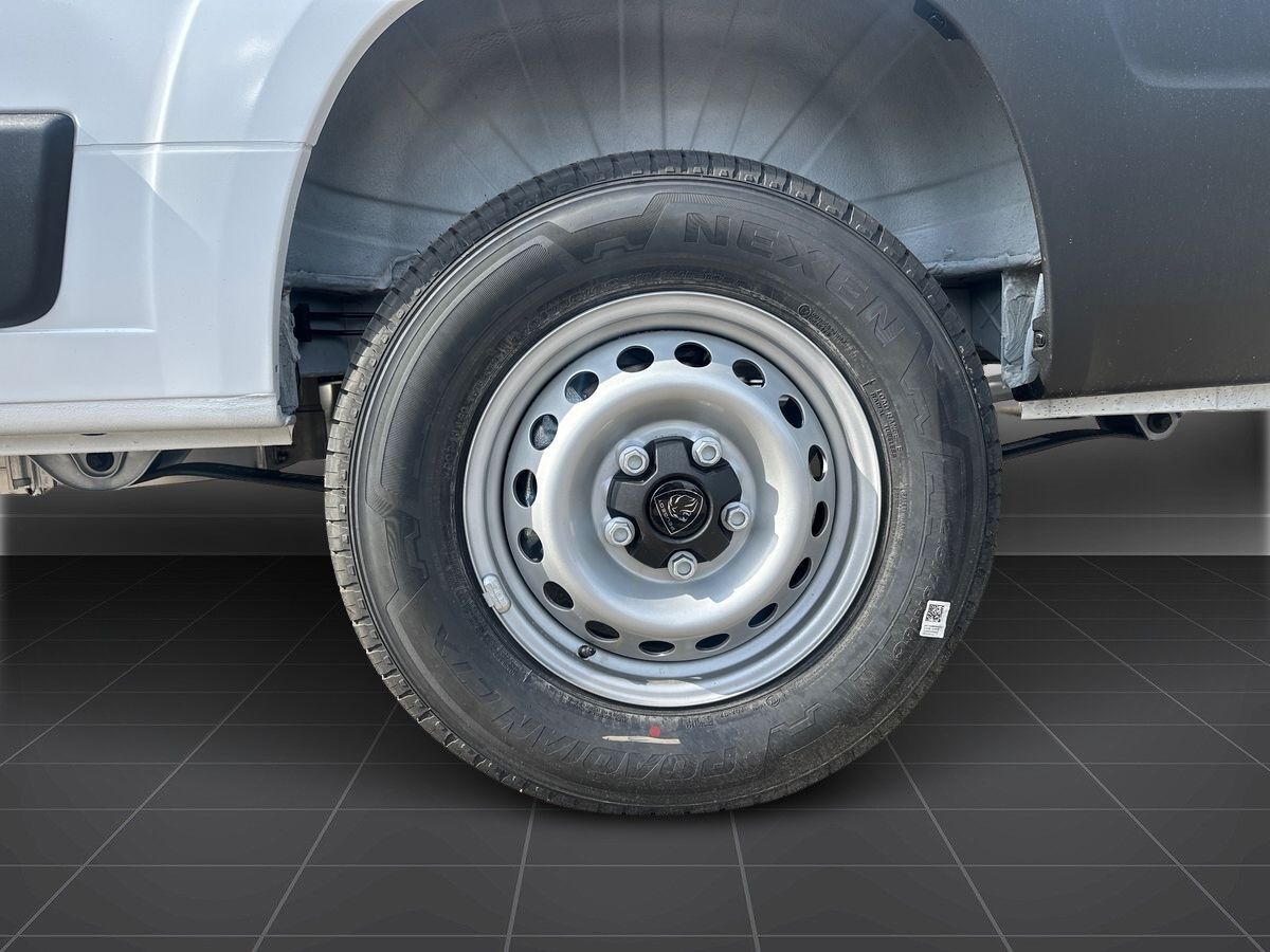 Billede af Peugeot e-Boxer 435 L3H2 EL Premium 270HK Van Aut.