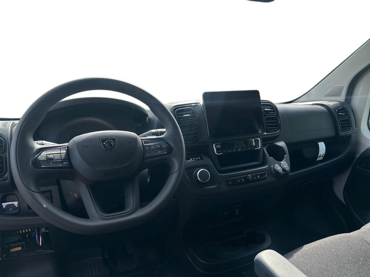Billede af Peugeot e-Boxer 435 L3H2 EL Premium 270HK Van Aut.