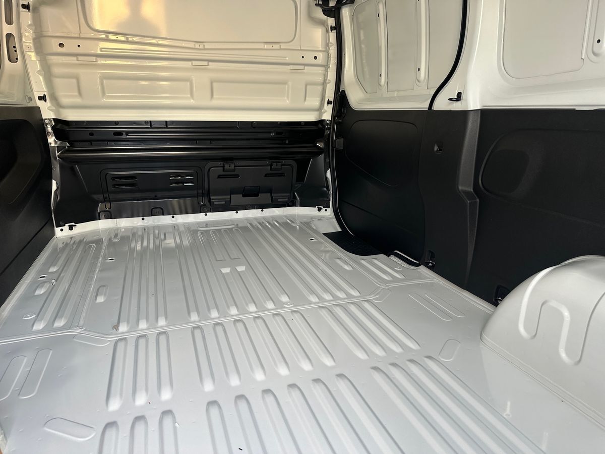 Billede af Peugeot e-Boxer 435 L3H2 EL Premium 270HK Van Aut.