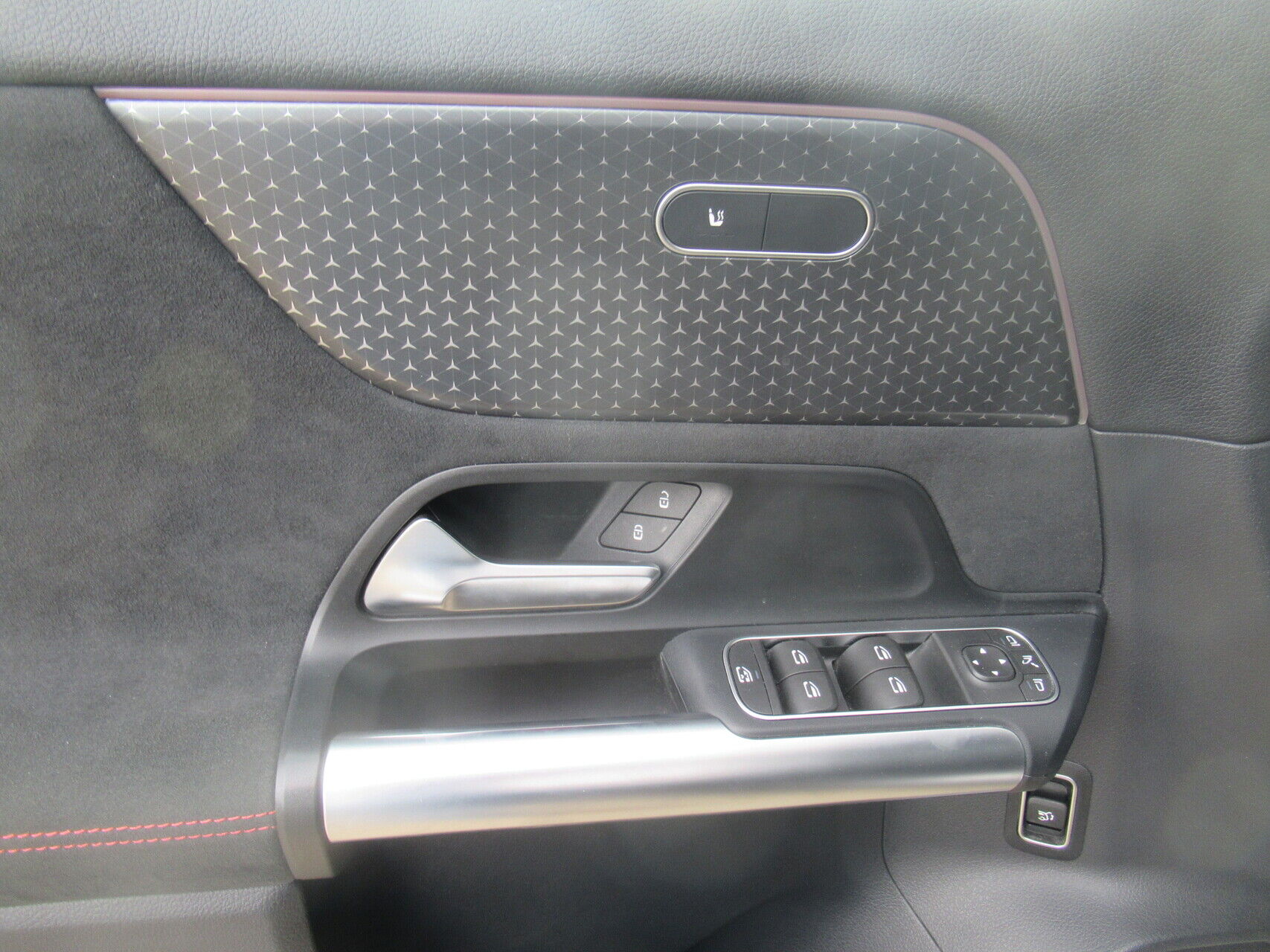 Billede af Mercedes-Benz EQA 250+ EL AMG Advance 190HK 5d Aut.