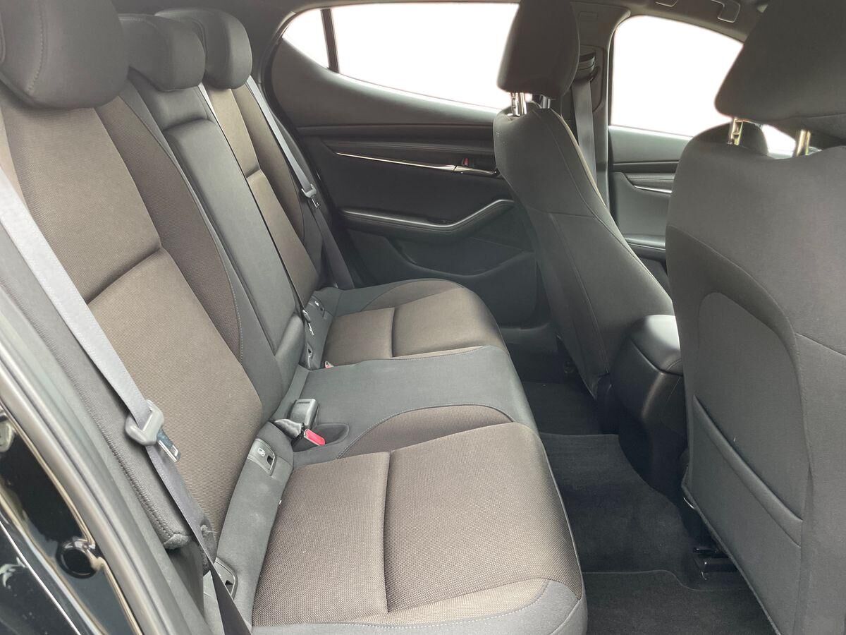 Billede af Mazda 3 2,0 Skyactiv-G Sky m. Technology Pack 150HK 5d Man. 