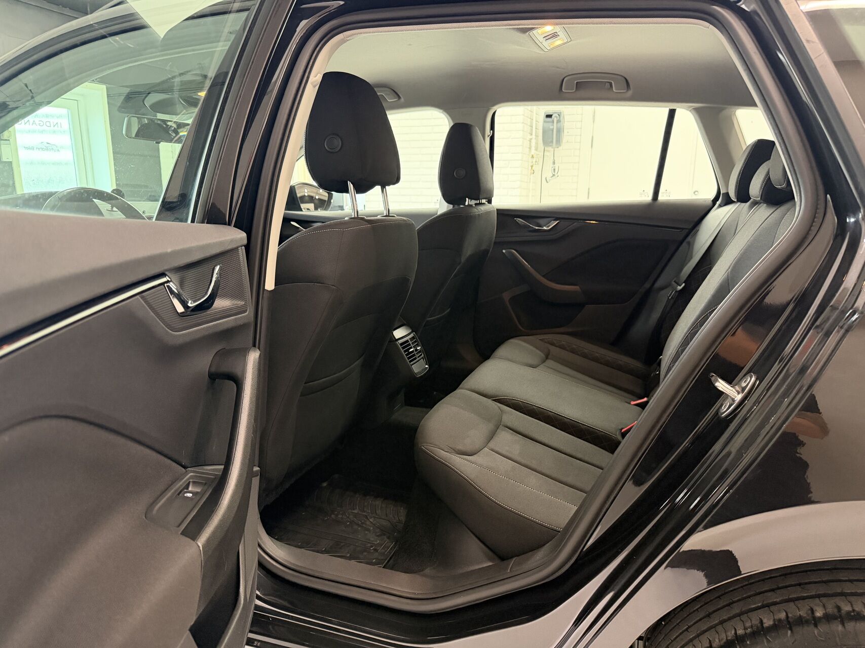 Billede af Skoda Kamiq 1,0 TSI Ambition DSG 115HK 5d 7g Aut.