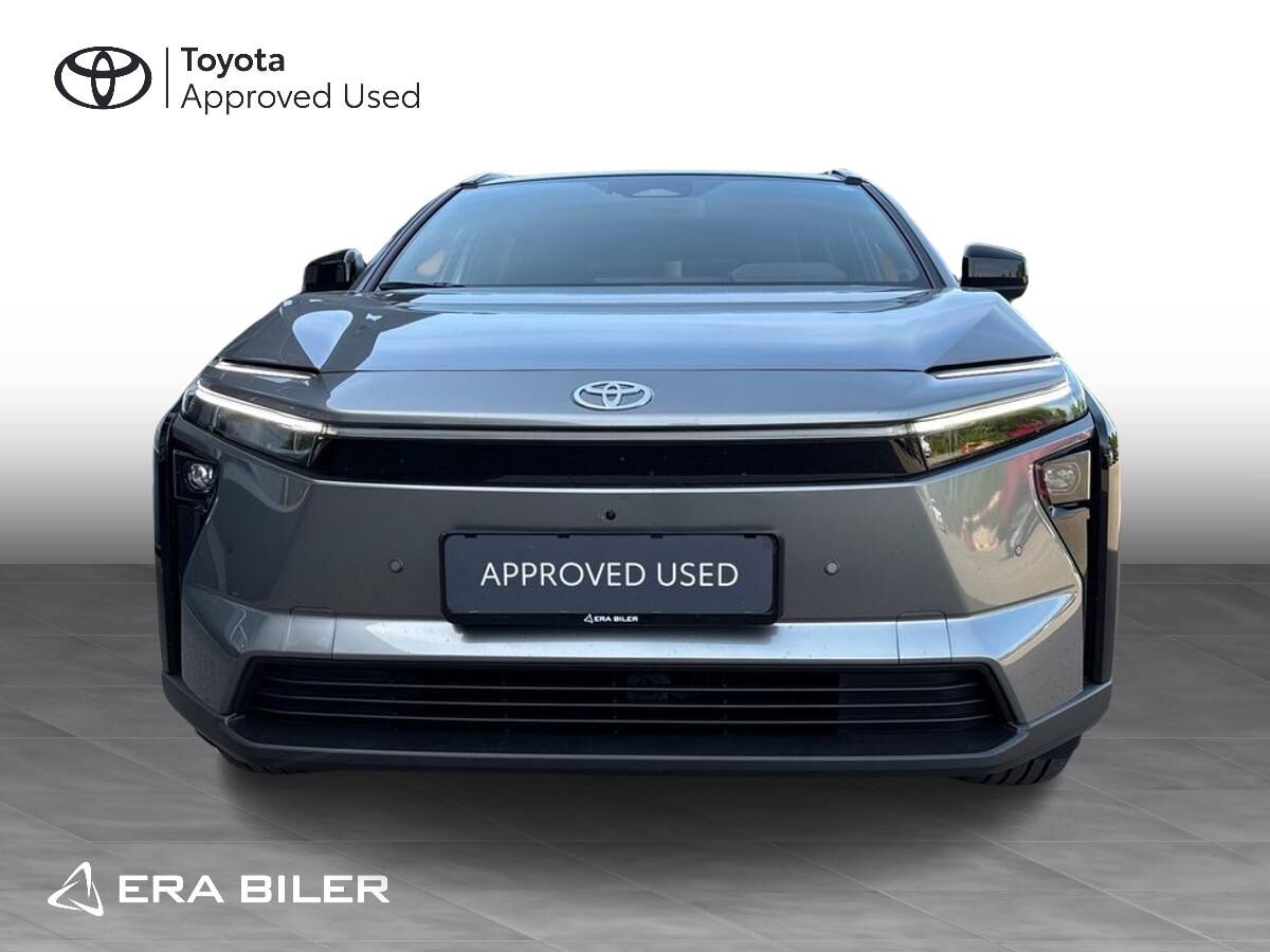 Billede af Toyota BZ4X EL Executive AWD 343HK 5d Aut.