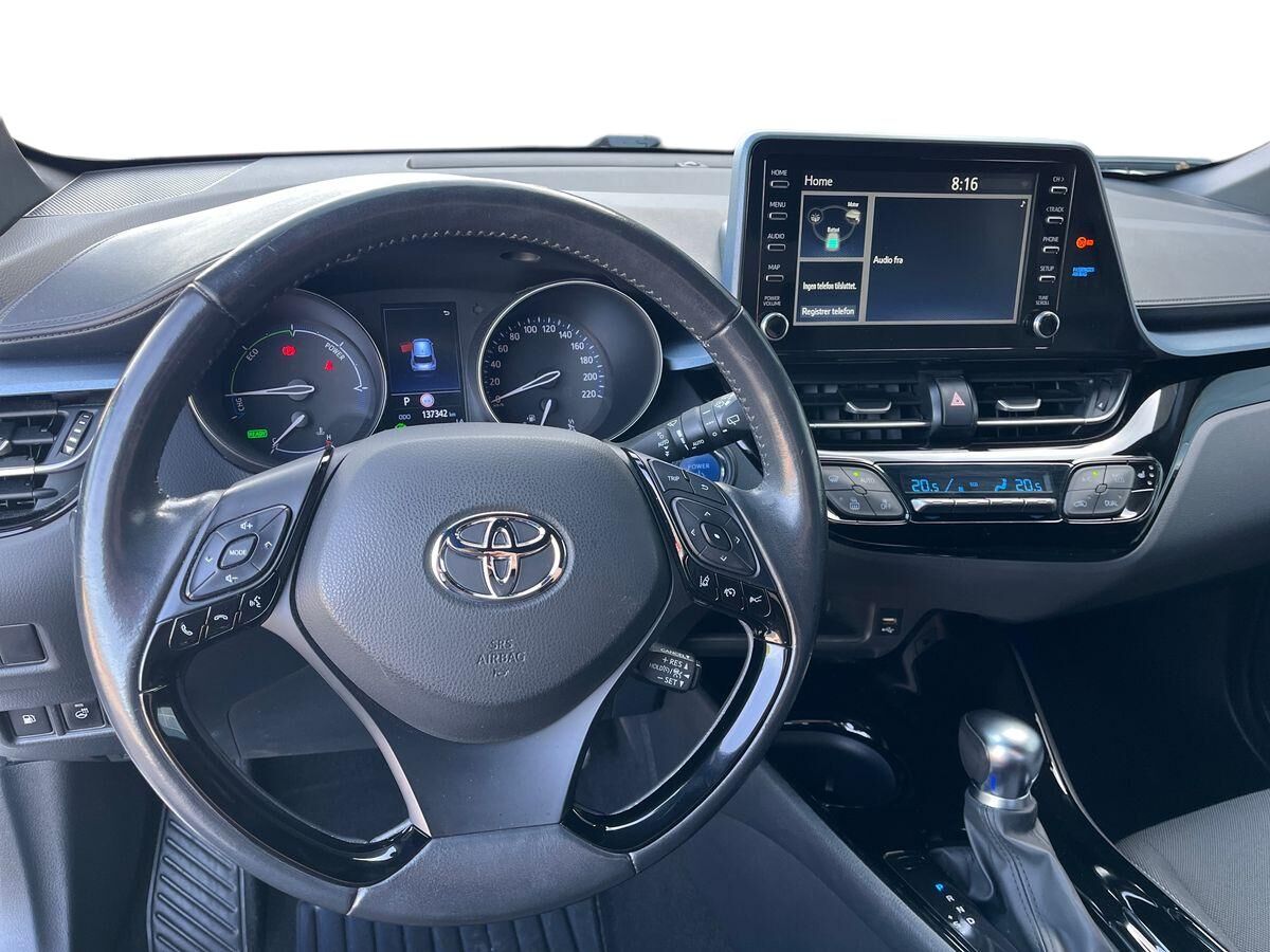 Billede af Toyota C-HR 2,0 Hybrid C-LUB Premium Multidrive S 184HK 5d Aut.