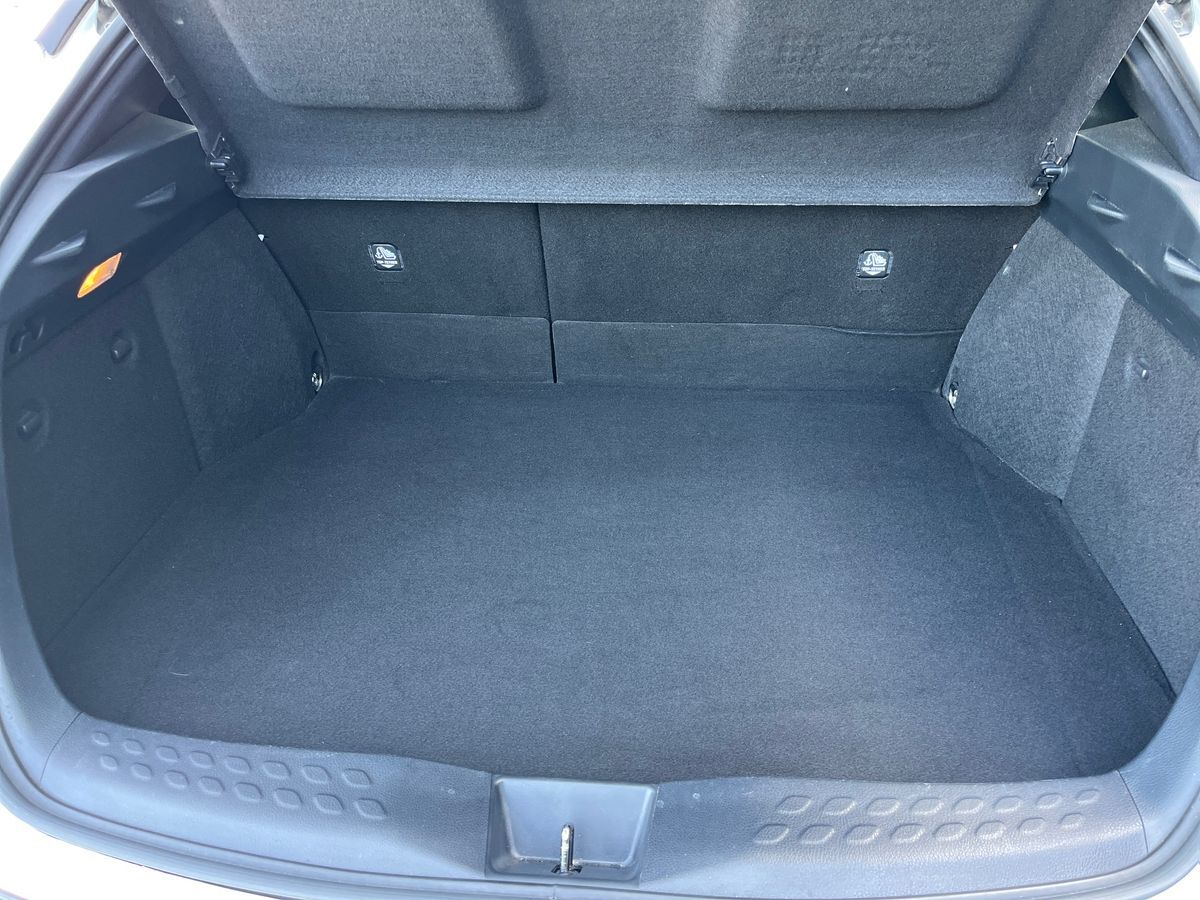 Billede af Toyota C-HR 2,0 Hybrid C-LUB Premium Multidrive S 184HK 5d Aut.