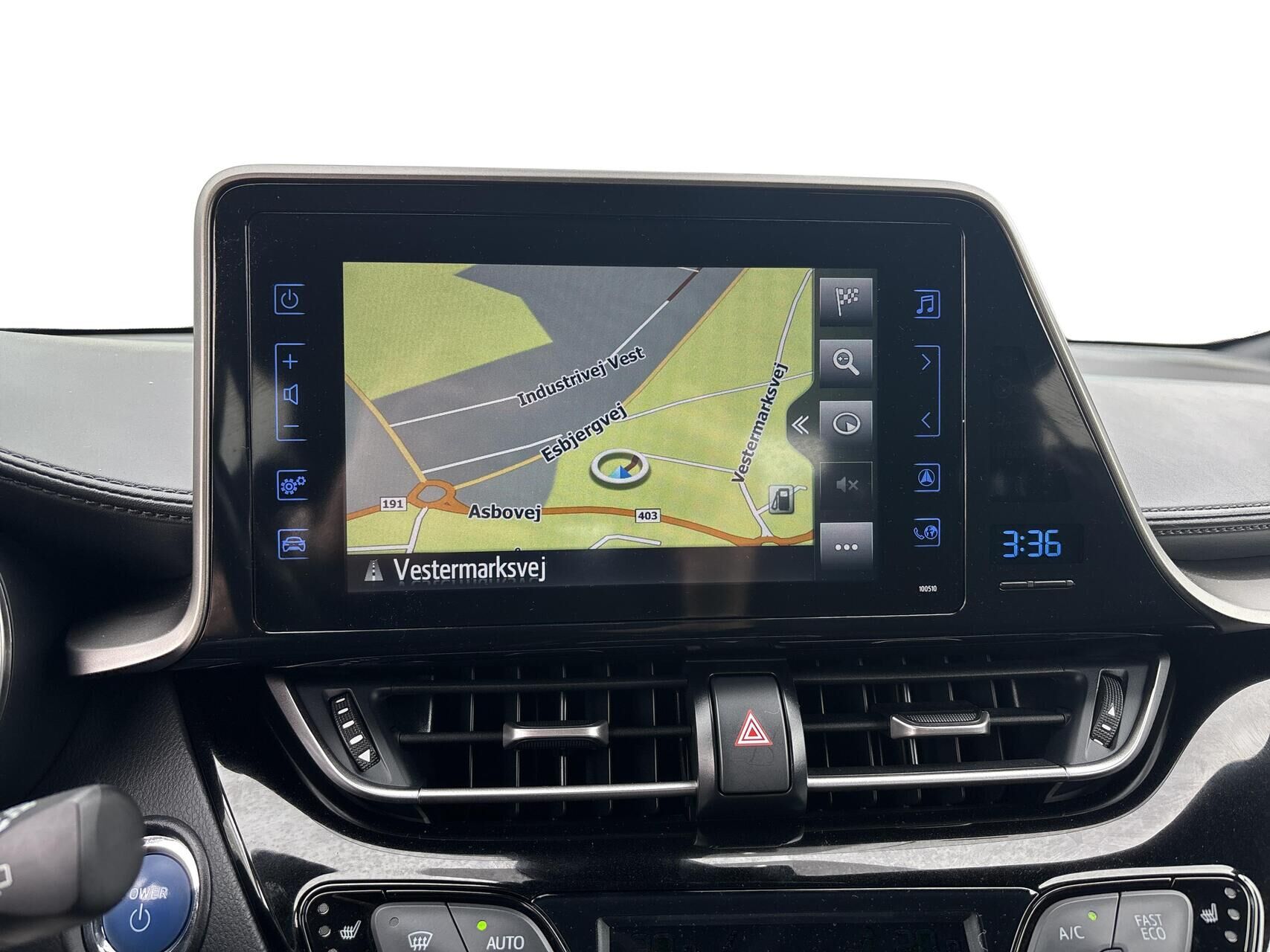 Billede af Toyota C-HR 1,8 Hybrid C-LUB Premium Selected Multidrive S 122HK 5d Aut.