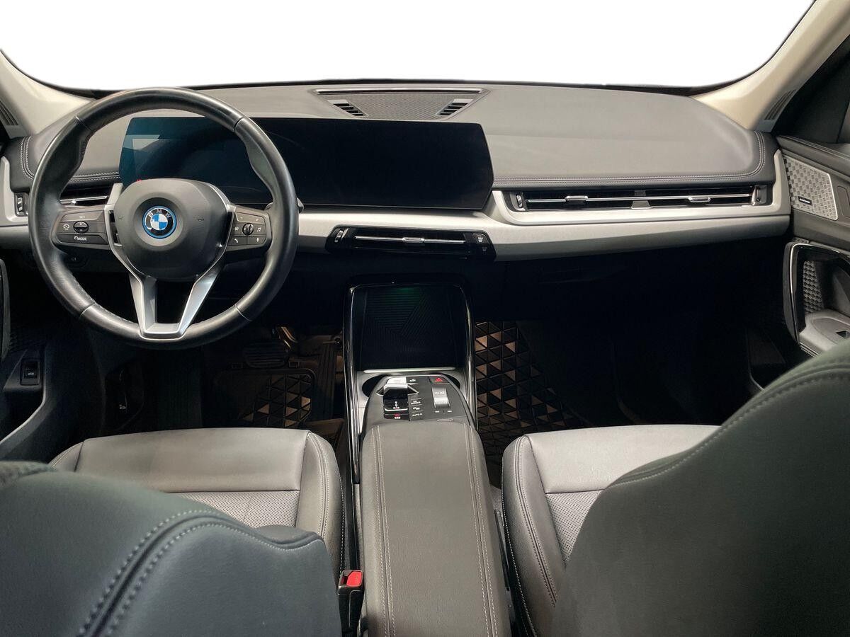 Billede af BMW iX1 xDrive30 EL 4x4 313HK 5d Aut.