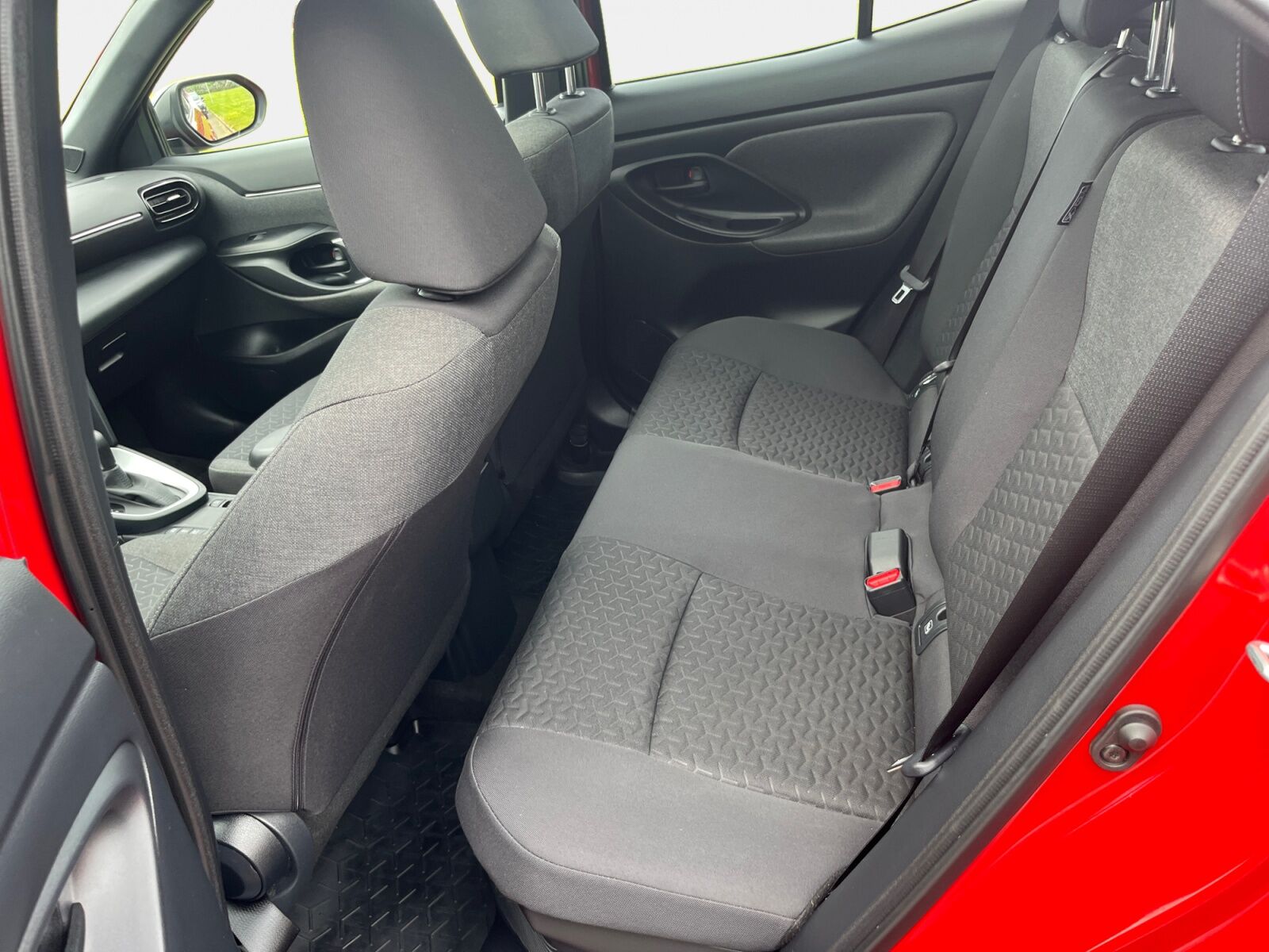 Billede af Toyota Yaris Cross 1,5 Hybrid Style Bi-tone 116HK 5d Trinl. Gear