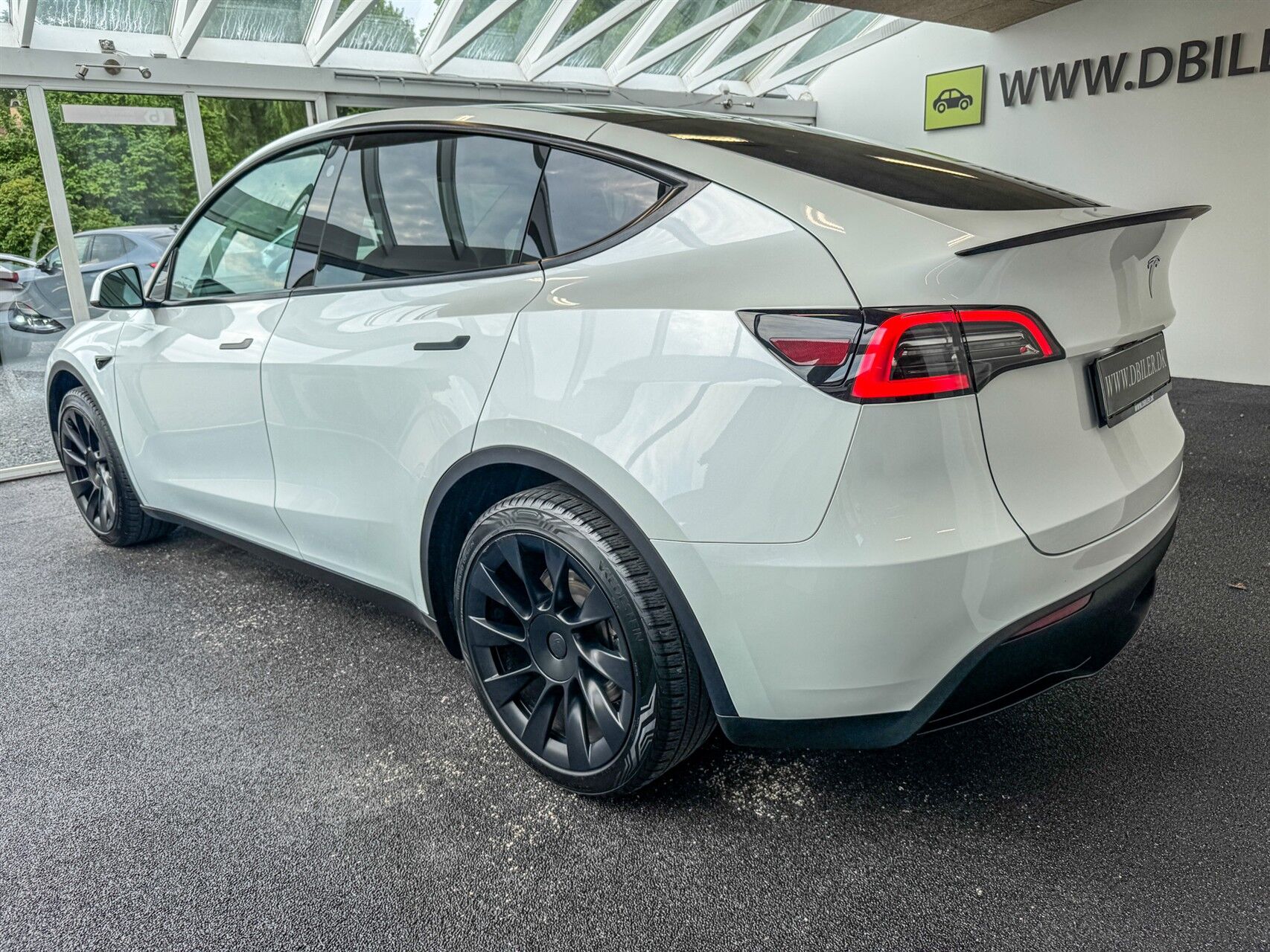 Billede af Tesla Model Y EL RWD 299HK 5d Aut.