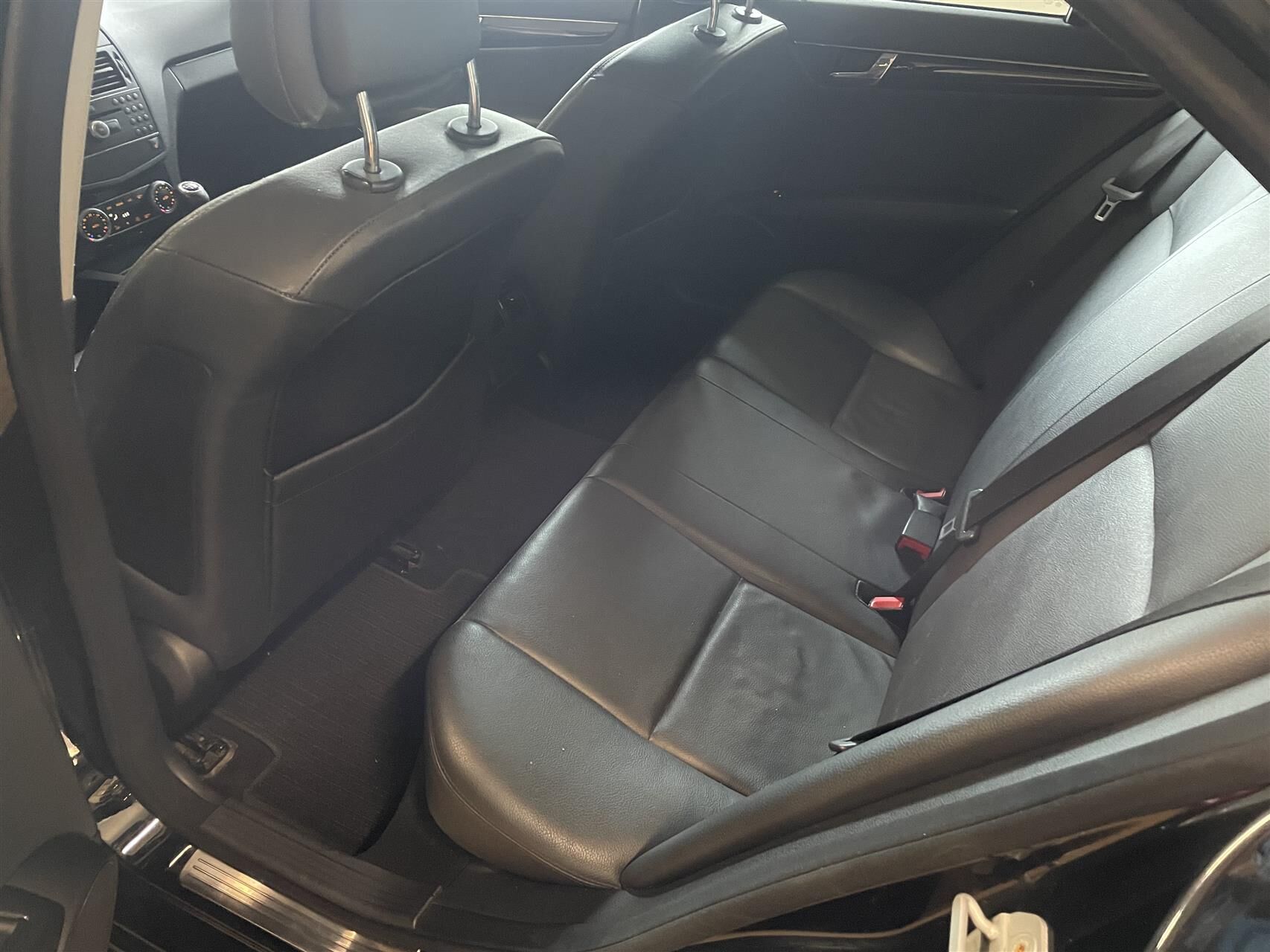 Billede af Mercedes-Benz C180 1,8 Kompressor 156HK Aut.