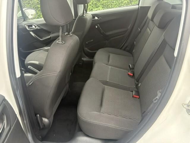 Billede af Peugeot 208 1,2 VTi Plus 82HK 5d