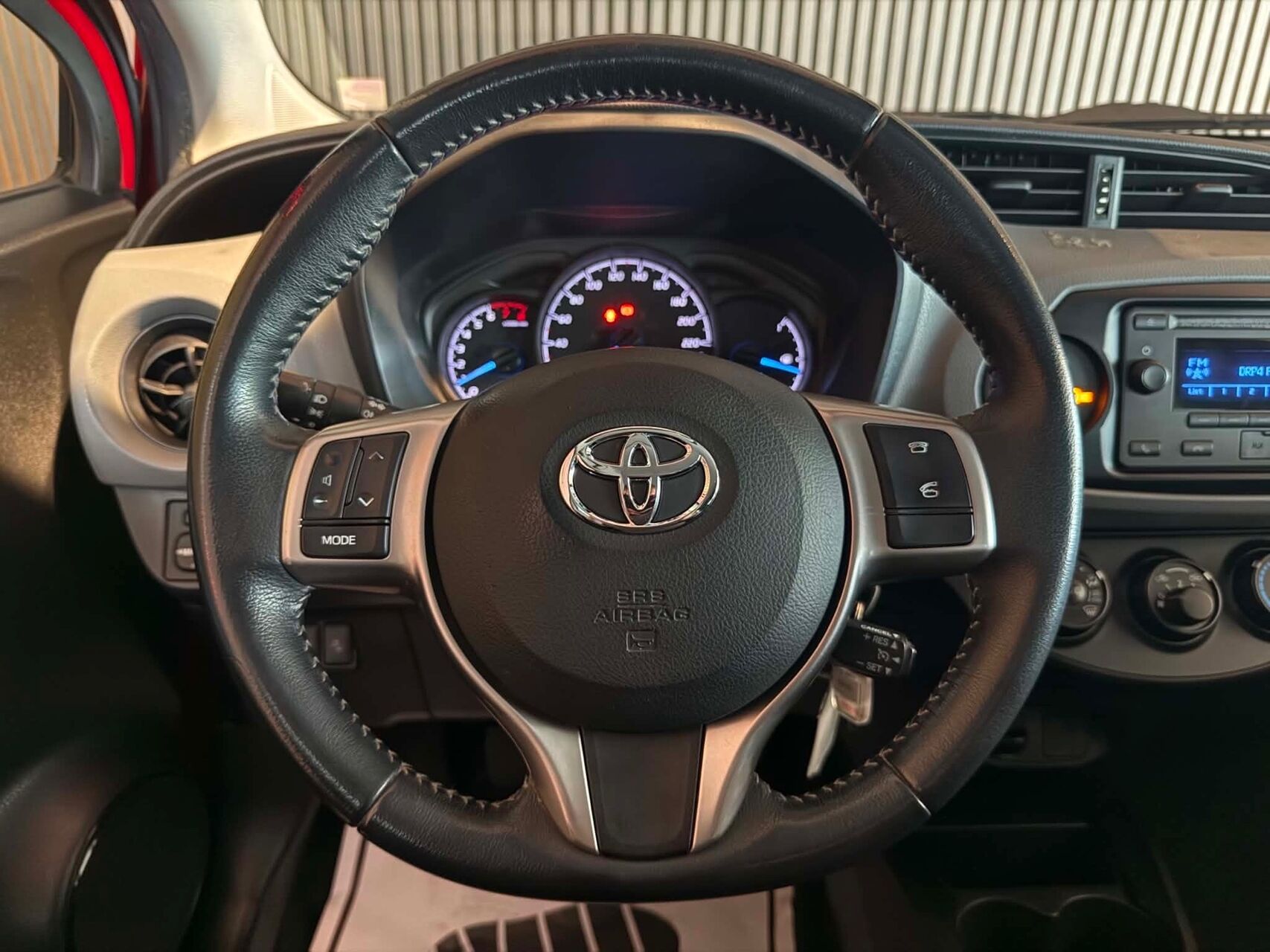 Billede af Toyota Yaris 1,0 VVT-I T1 Style 69HK 5d