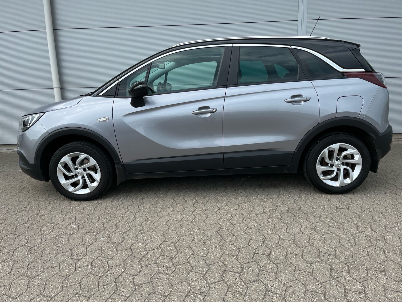 Billede af Opel Crossland X 1,2 T Exclusive Start/Stop 130HK 5d 6g Aut.