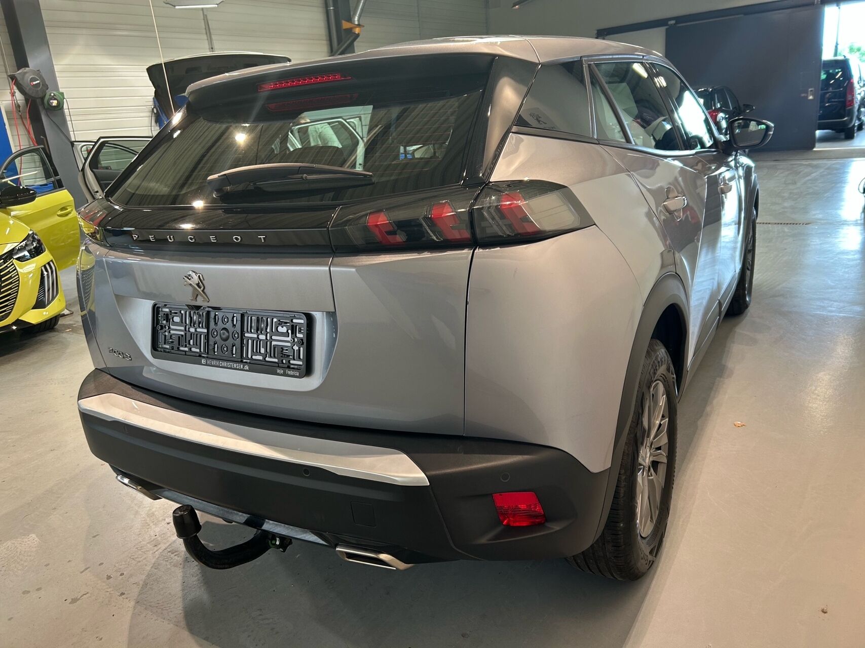 Billede af Peugeot 2008 1,2 PureTech Vision Pack EAT8 130HK 5d 8g Aut.