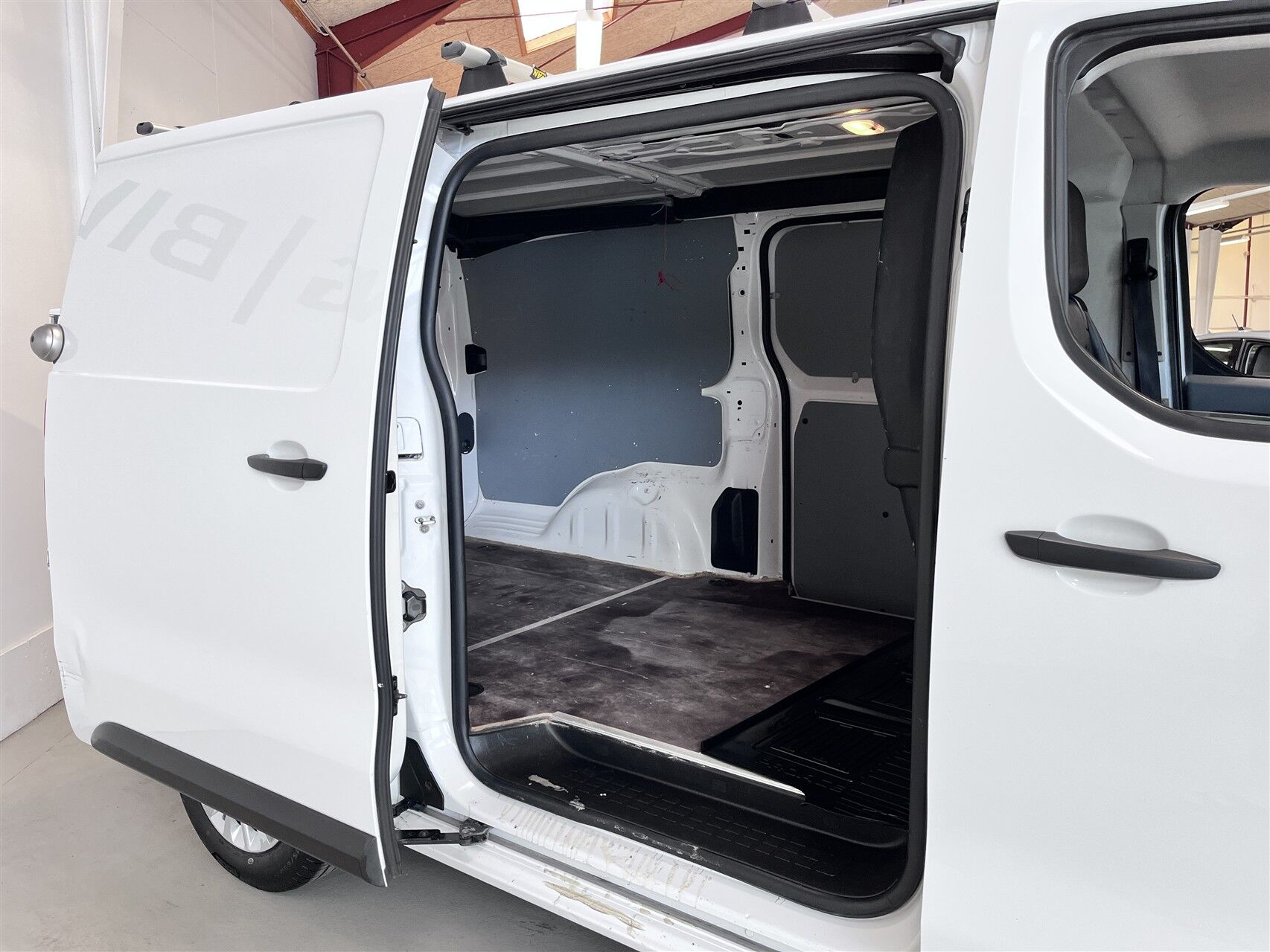 Billede af Toyota Proace Long 2,0 D Comfort Master 122HK Van Aut. 