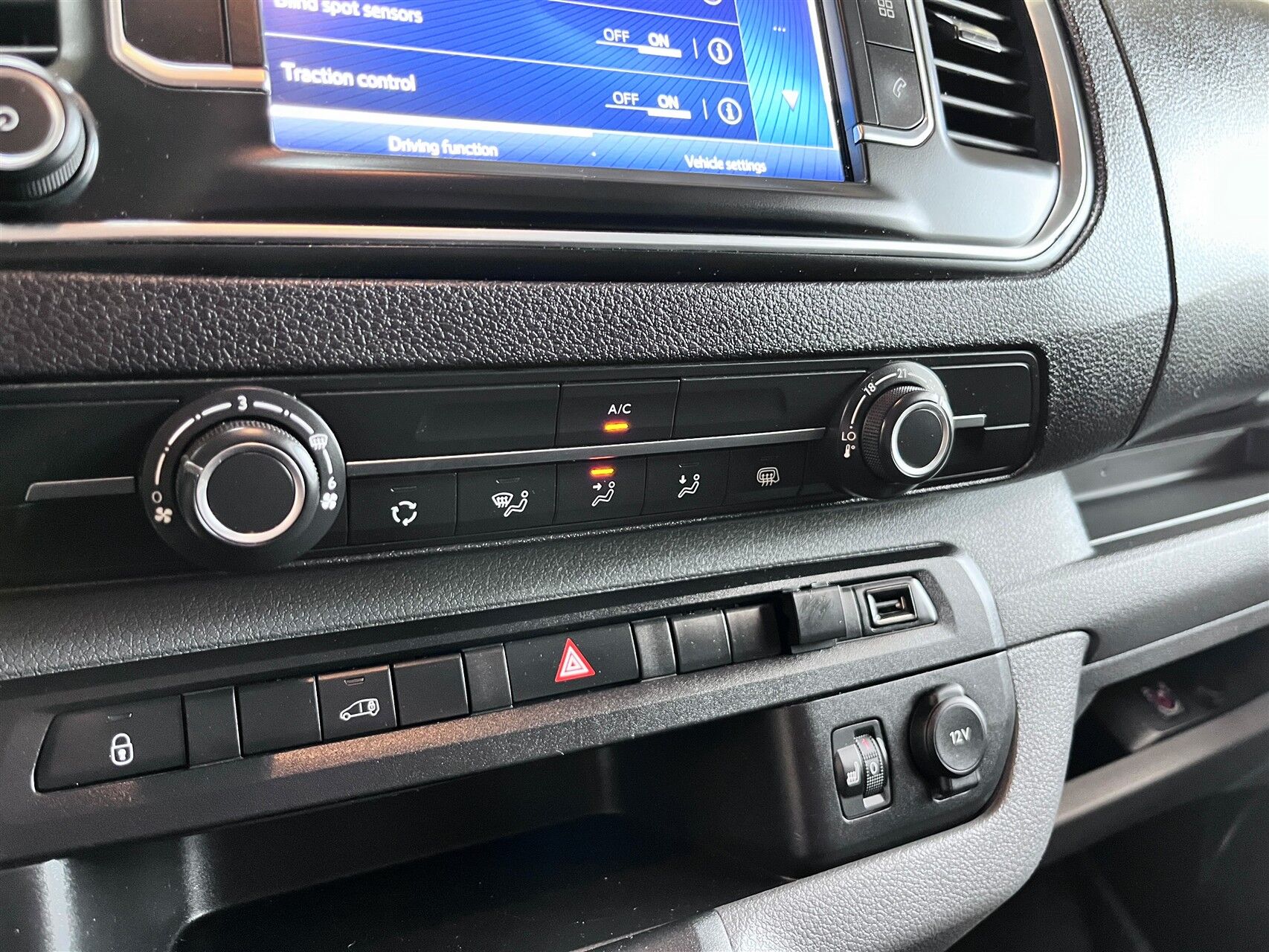 Billede af Toyota Proace Long 2,0 D Comfort Master 122HK Van Aut. 