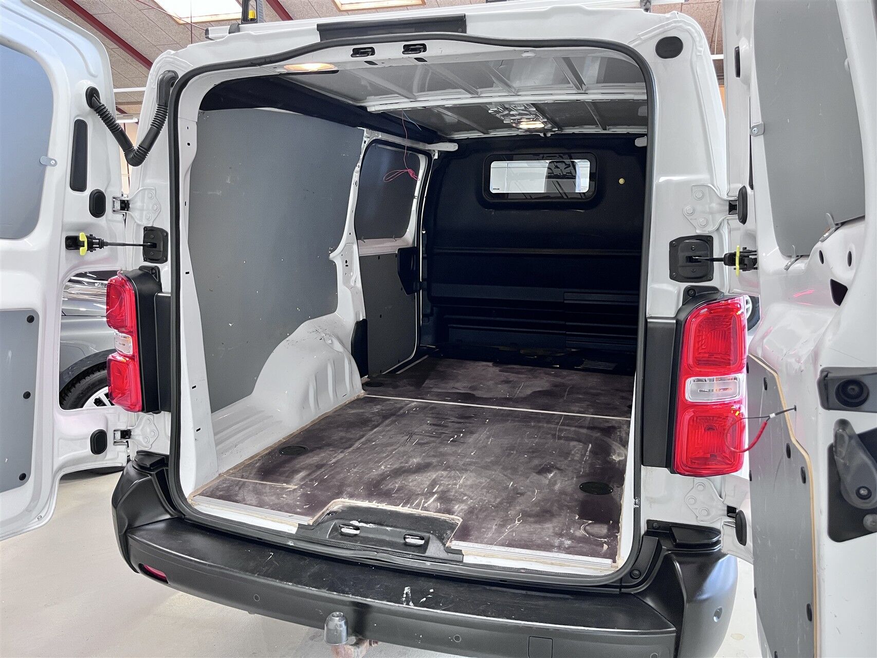 Billede af Toyota Proace Long 2,0 D Comfort Master 122HK Van Aut. 