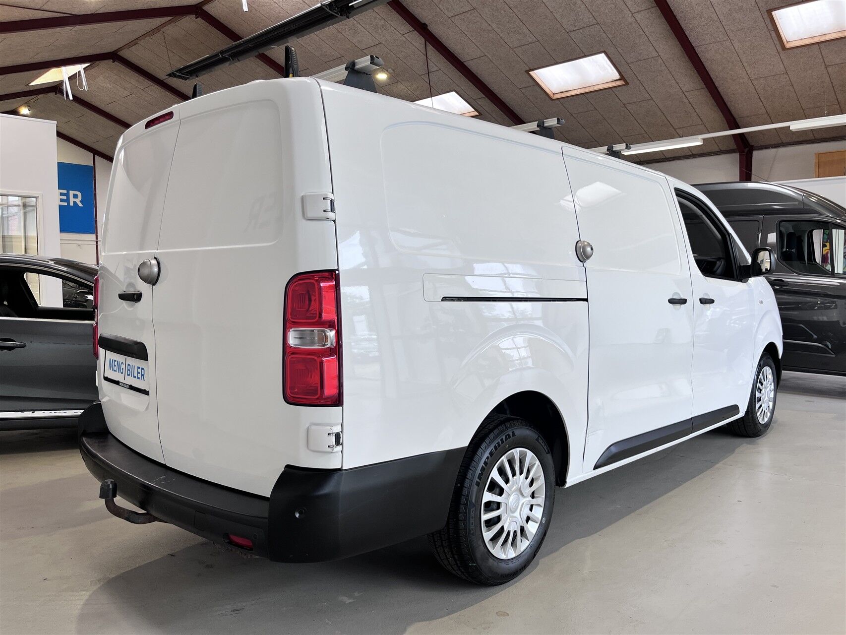 Billede af Toyota Proace Long 2,0 D Comfort Master 122HK Van Aut. 