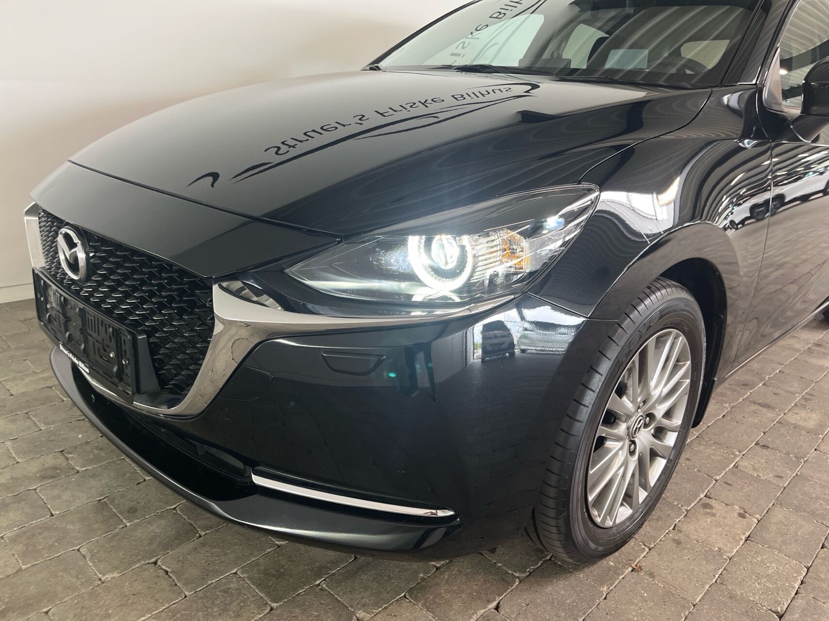 Billede af Mazda 2 1,5 Skyactiv-G Cosmo 90HK 5d 6g Aut.