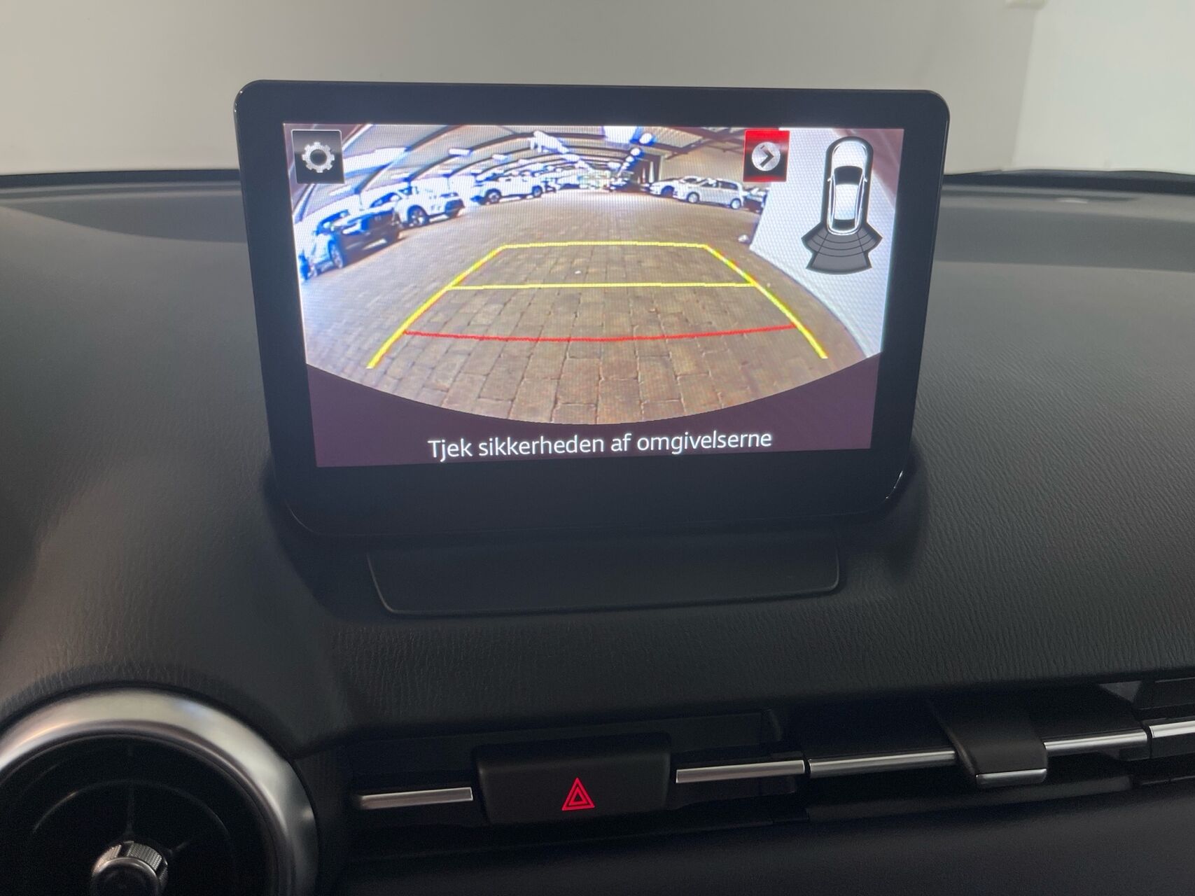 Billede af Mazda 2 1,5 Skyactiv-G Cosmo 90HK 5d 6g Aut.