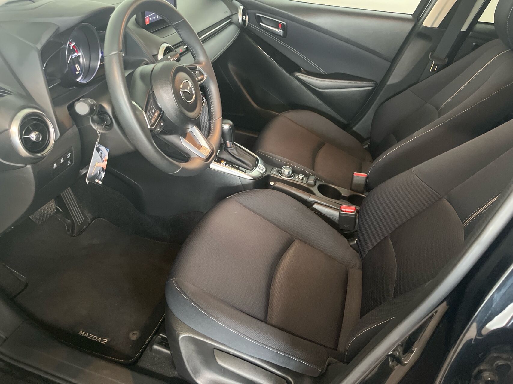 Billede af Mazda 2 1,5 Skyactiv-G Cosmo 90HK 5d 6g Aut.