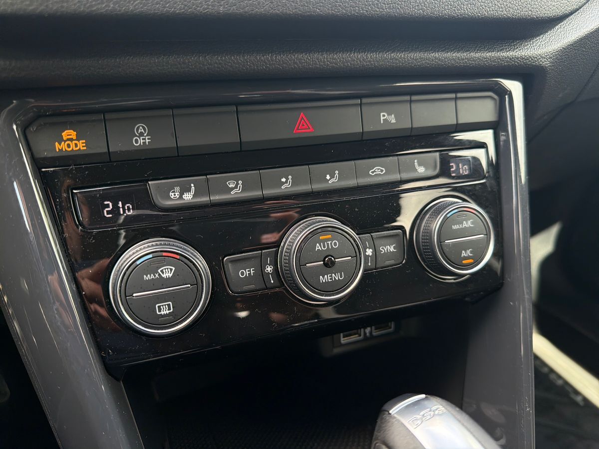 Billede af VW T-Roc 1,5 TSI ACT Sport DSG 150HK 5d 7g Aut.