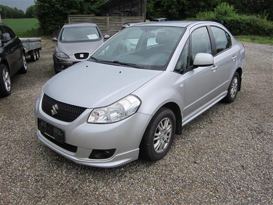 Suzuki SX4 1,6 Sedan 120HK
