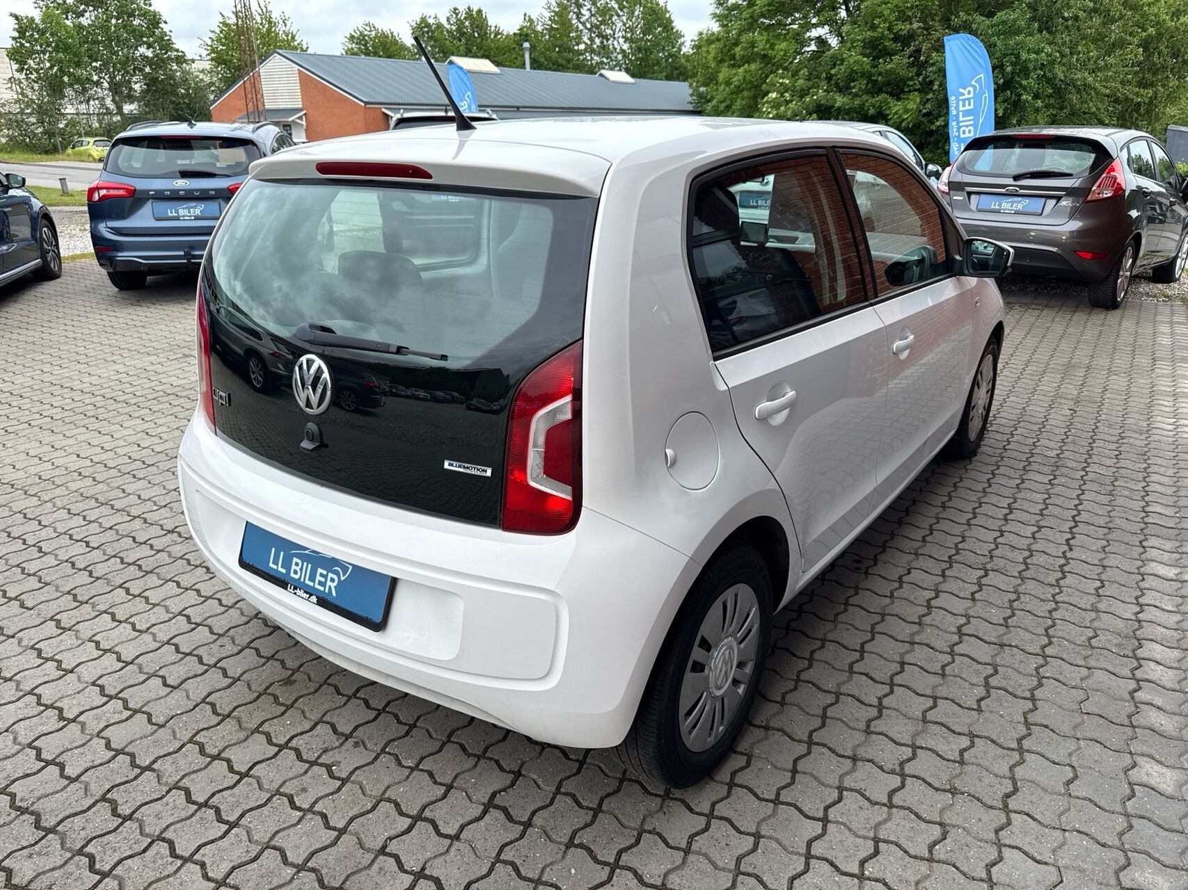 Billede af VW up 1,0 MPI BMT Move 60HK 5d
