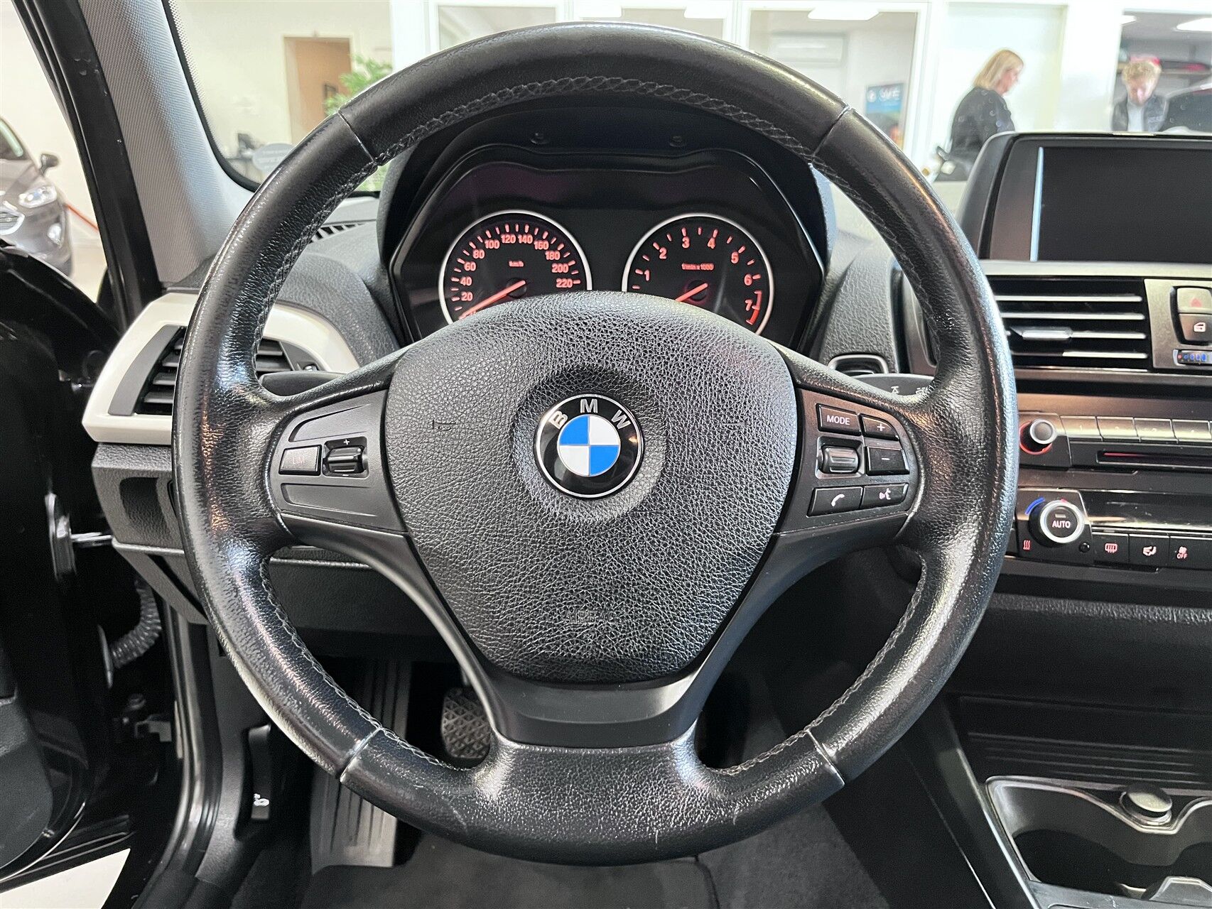 Billede af BMW 116i 1,6 136HK 5d 6g