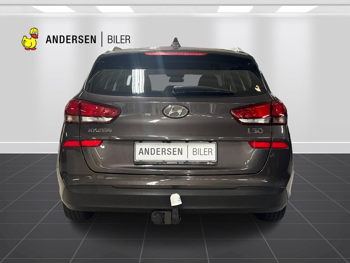 Billede af Hyundai i30 Cw 1,0 T-GDI Life Komfort 120HK Stc 6g