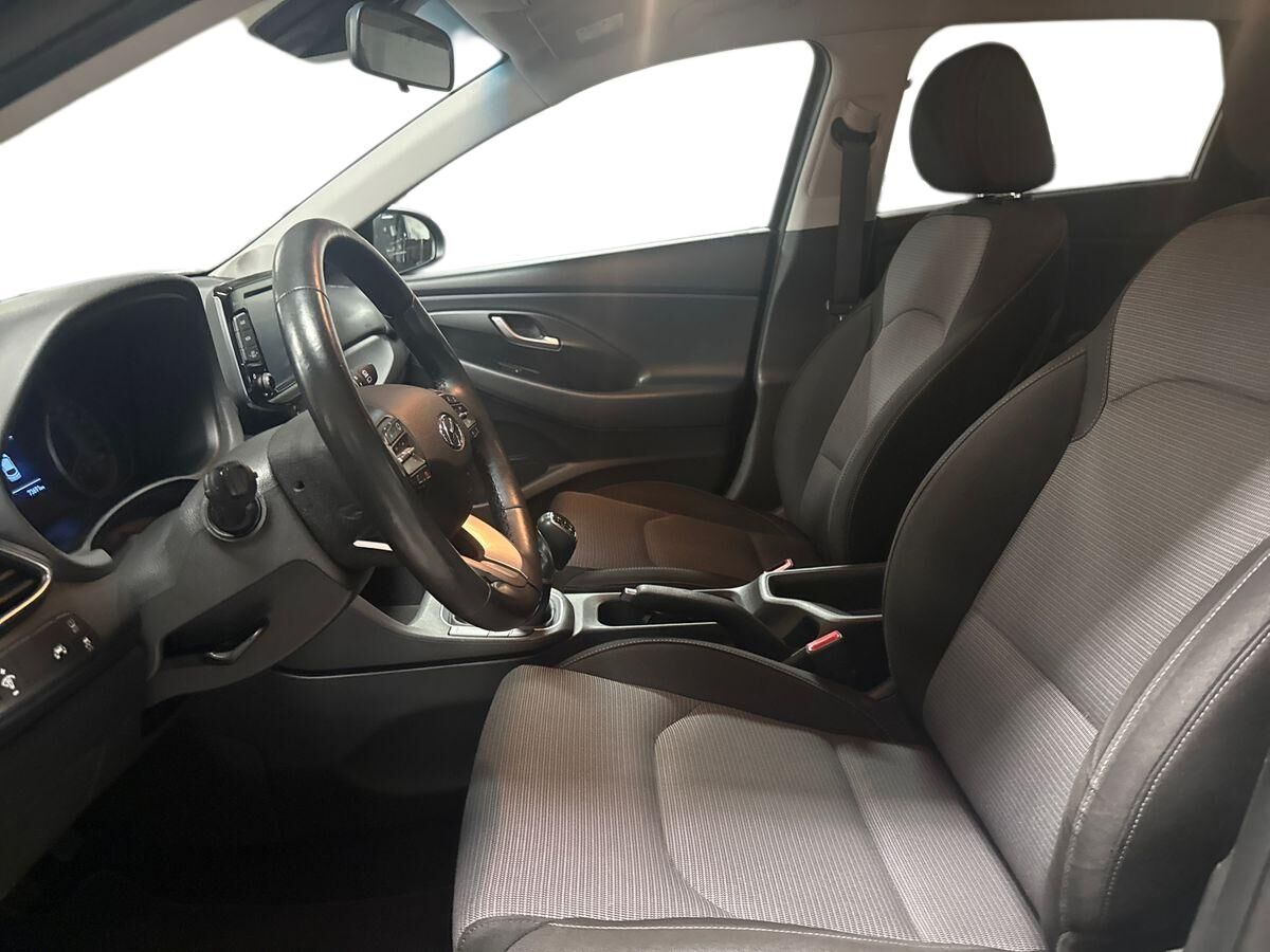 Billede af Hyundai i30 Cw 1,0 T-GDI Life Komfort 120HK Stc 6g