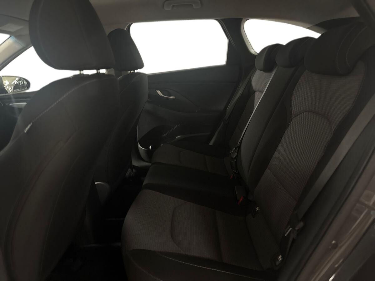 Billede af Hyundai i30 Cw 1,0 T-GDI Life Komfort 120HK Stc 6g