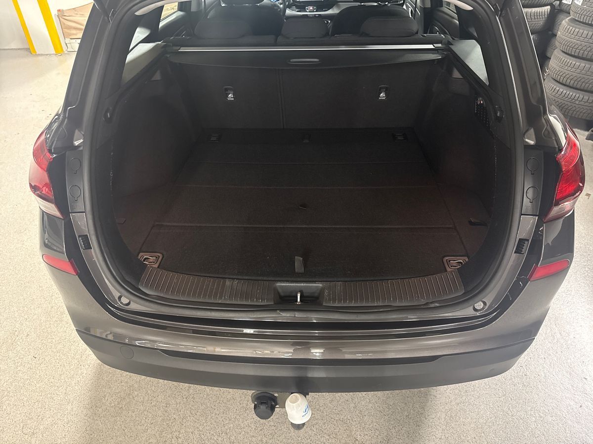 Billede af Hyundai i30 Cw 1,0 T-GDI Life Komfort 120HK Stc 6g
