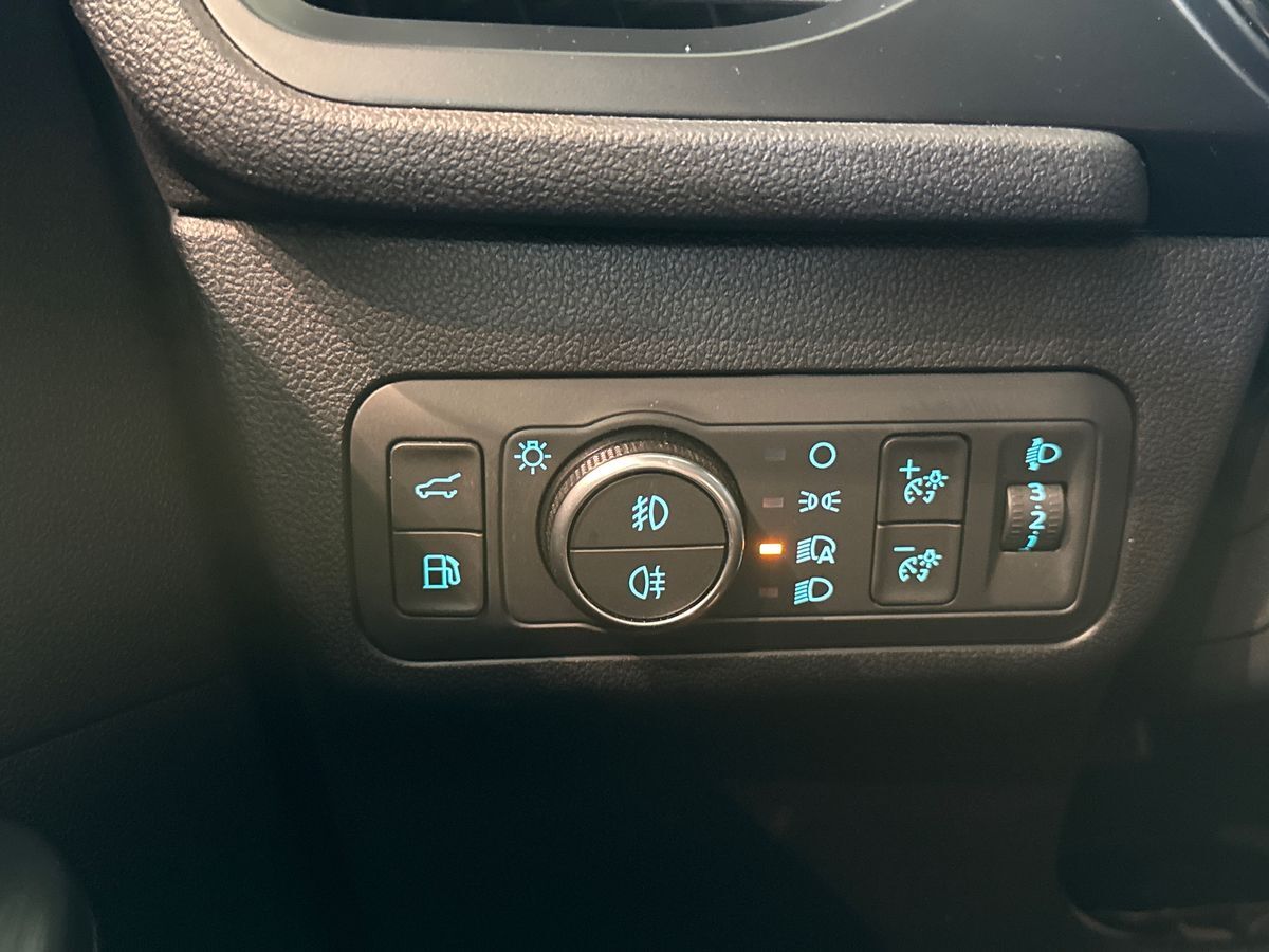 Billede af Ford Kuga 2,5 Plugin-hybrid ST-Line X CVT 225HK 5d Trinl. Gear