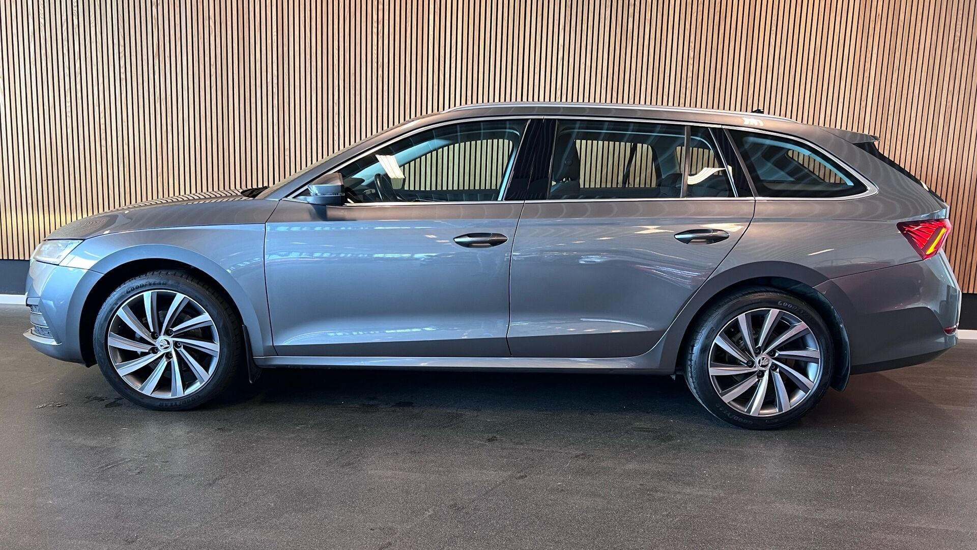 Billede af Skoda Octavia Combi 2,0 TDI Style DSG 150HK Stc 7g Aut.
